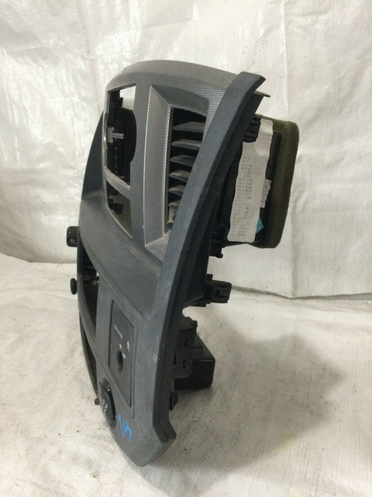 2007 Dodge Ram 1500 Center Dash Radio Bezel Trim OEM