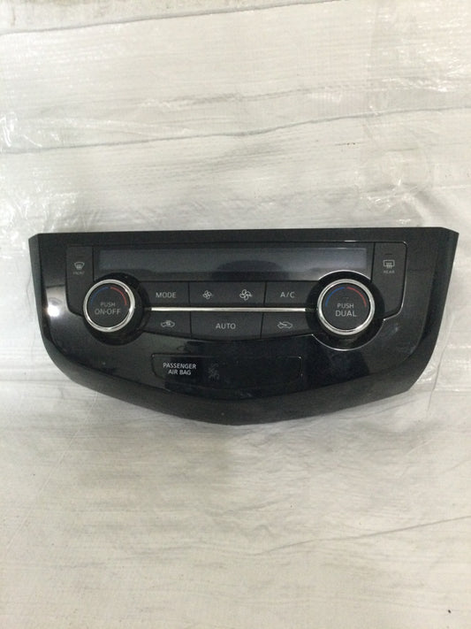 2018 Nissan Rogue Climate Control Module Temperature AC/Heater OEM 27500 7FE0A