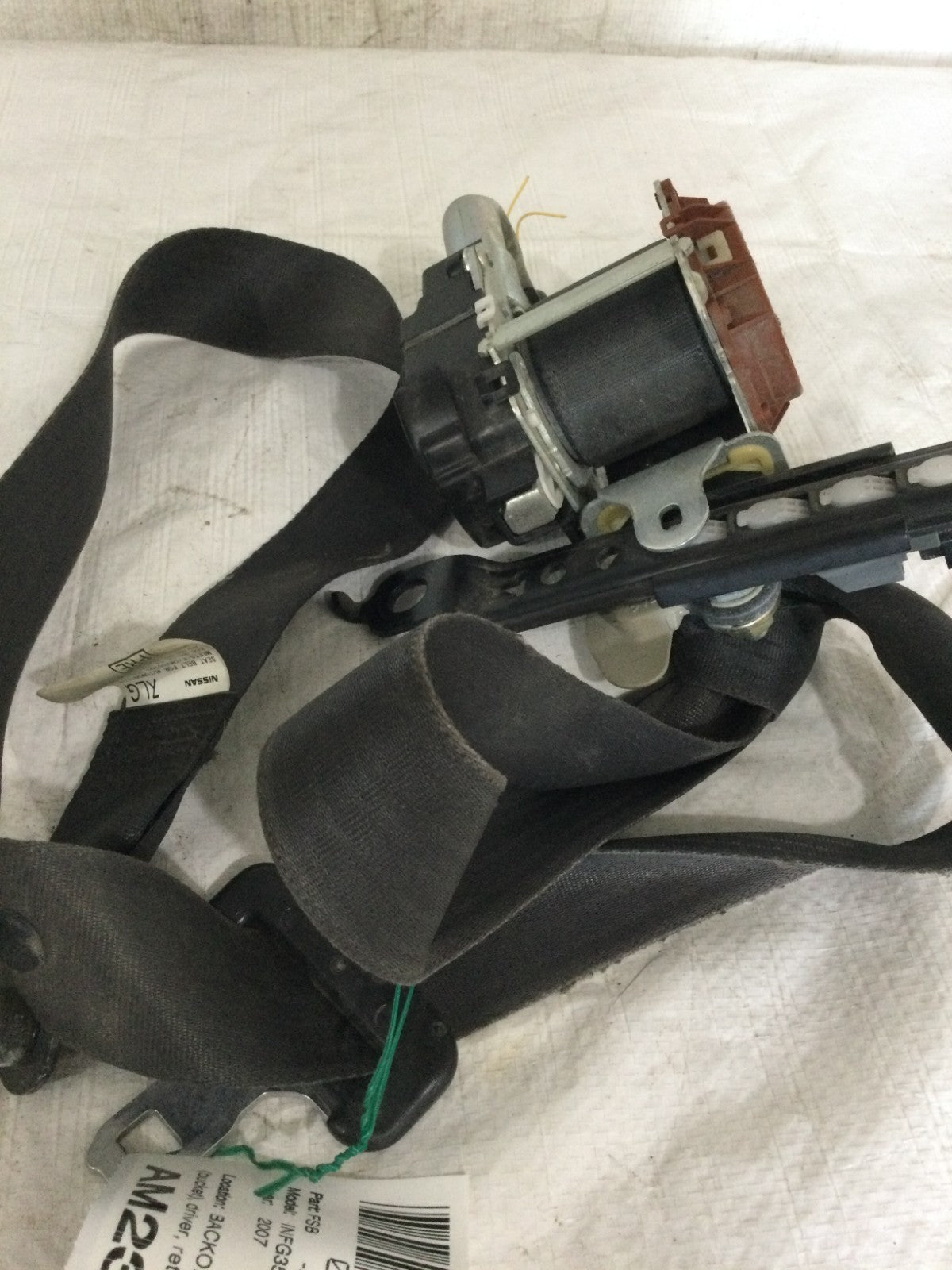 2007 Infiniti G35 Front Left Driver Seat Belt OEM