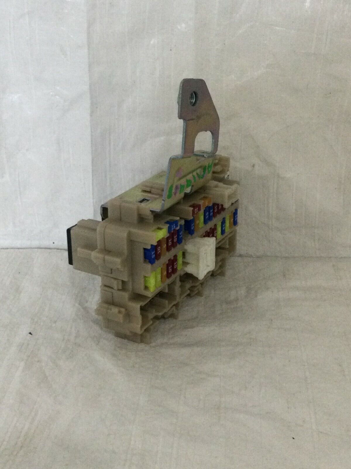 2019 Nissan Rogue Cabin Fuse Box OEM