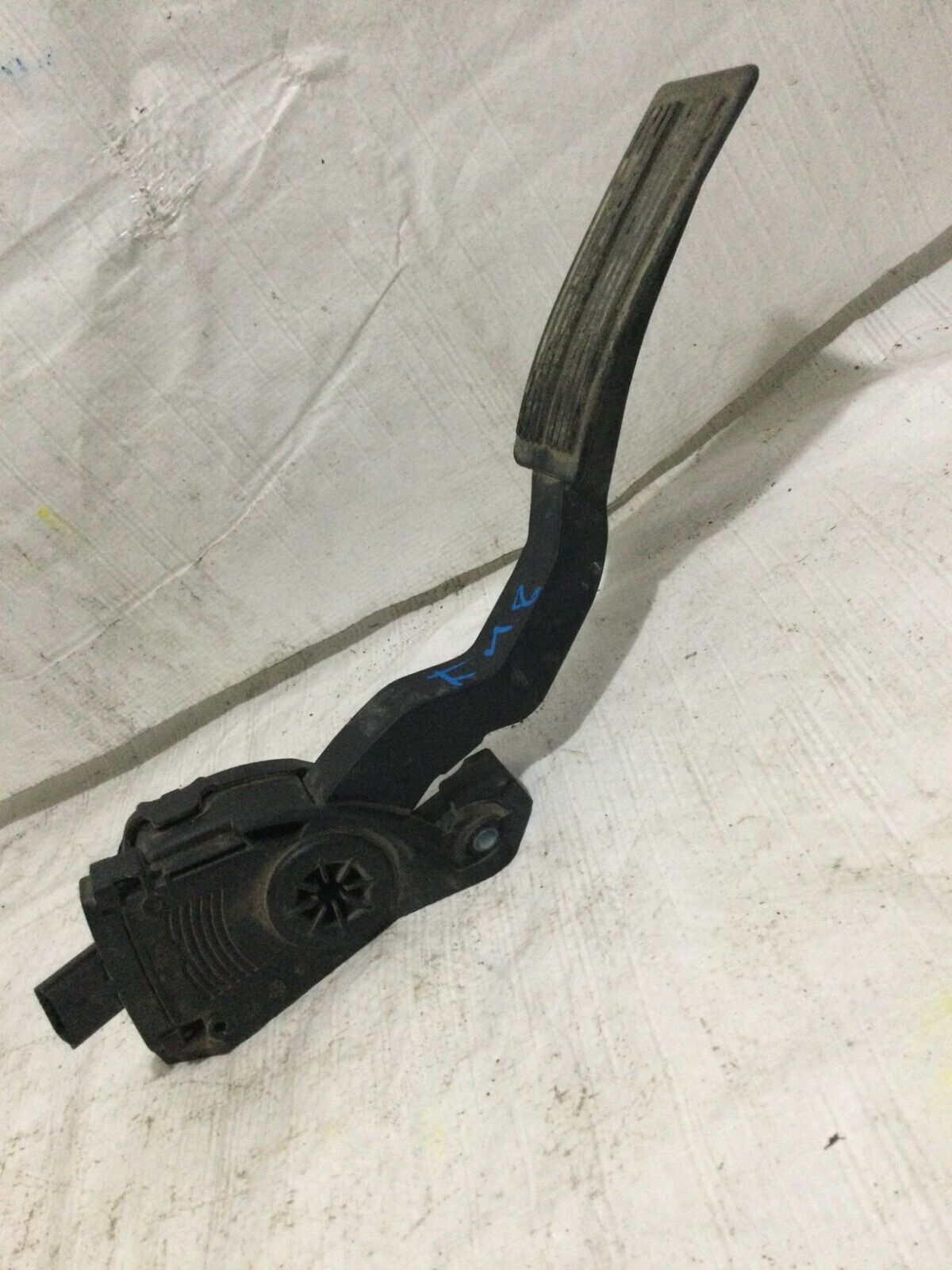 2007 Dodge Ram 1500  Accelerator Gas Pedal OEM