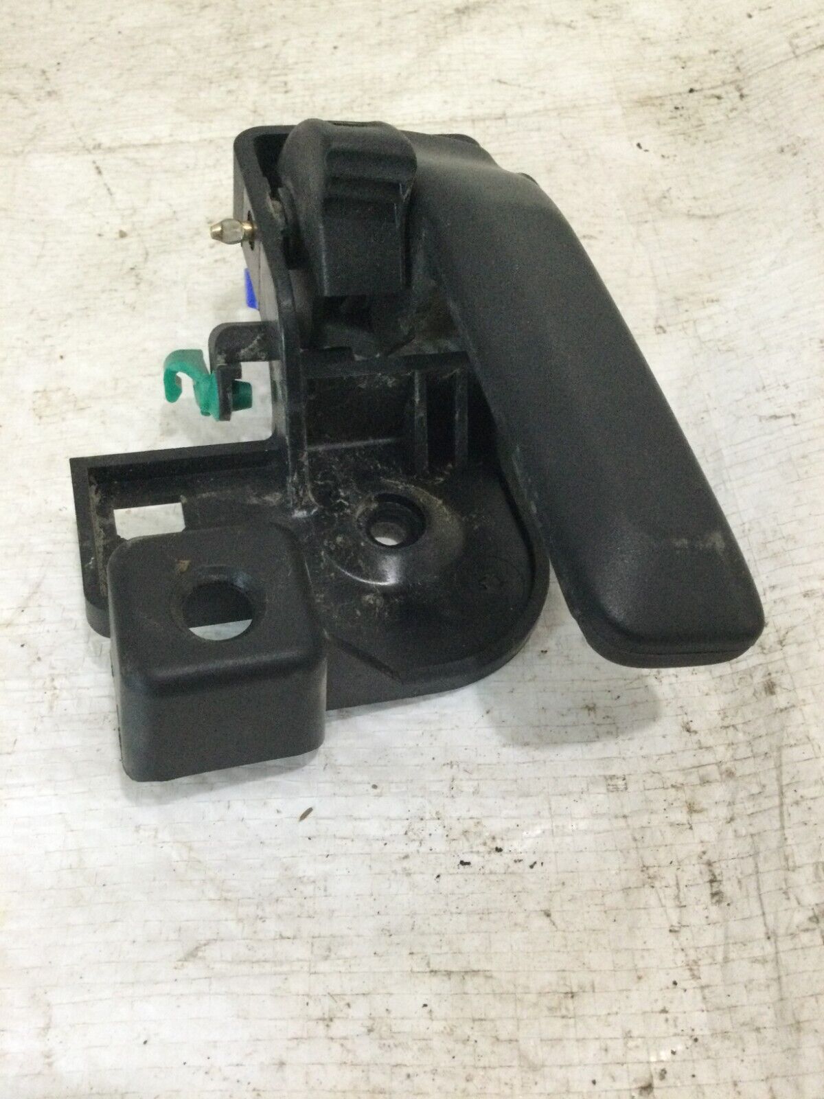 2017 Jeep Wrangler Front Left Interior Door Handle OEM