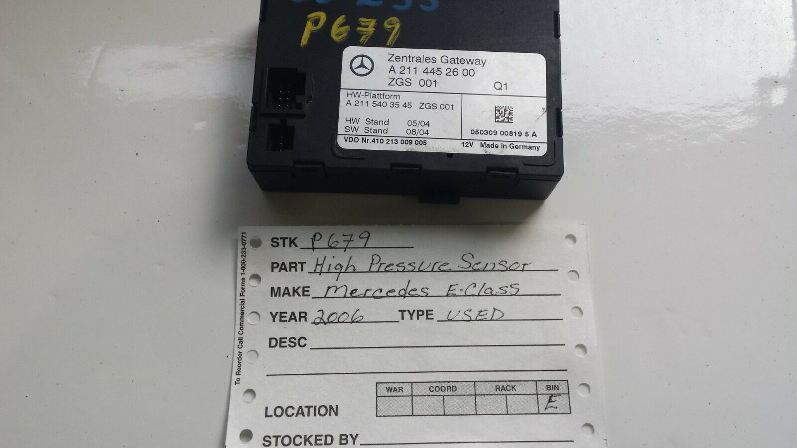 2006 Mercedes W211 E350  Central Locking Gateway Module Unit A2114452600 OEM