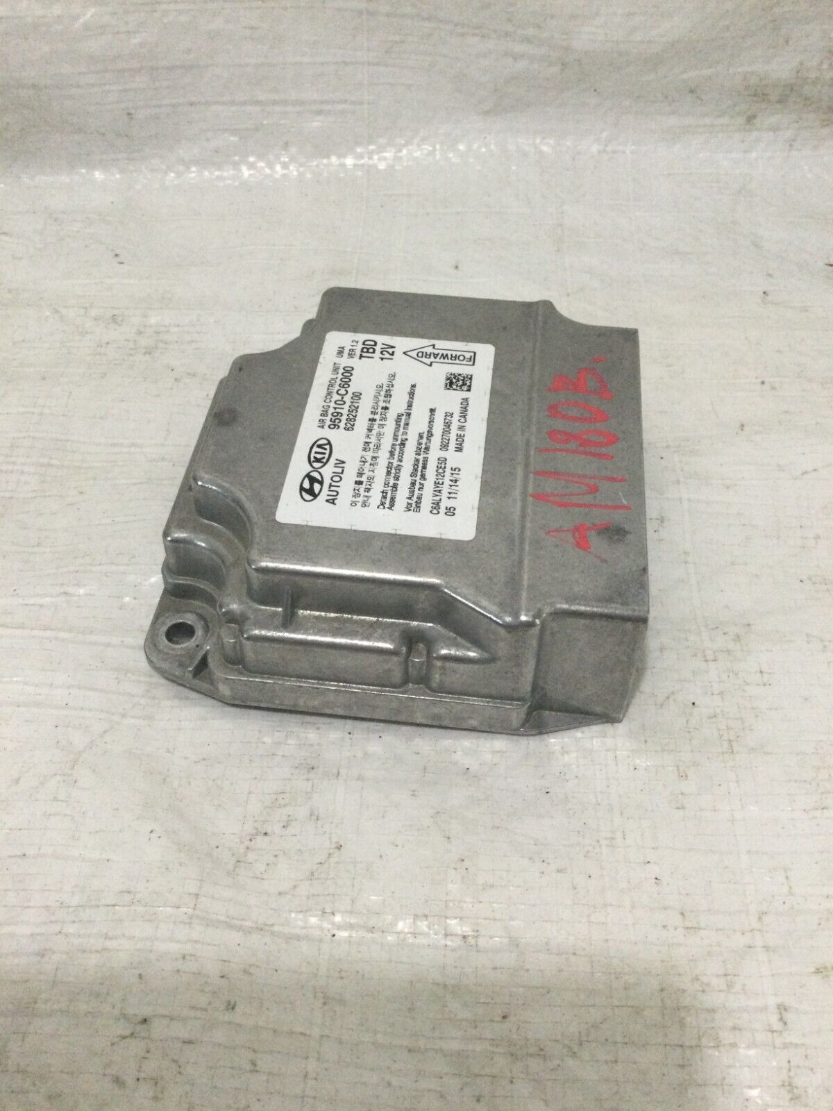2016-2018 Kia Sorento Bag Control Module 95910-C6000 OEM