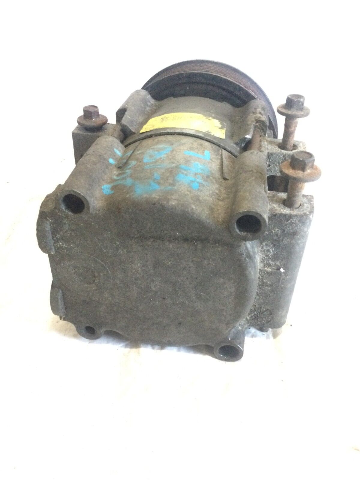 2001 Ford F-150 F150 A/C Compressor OEM