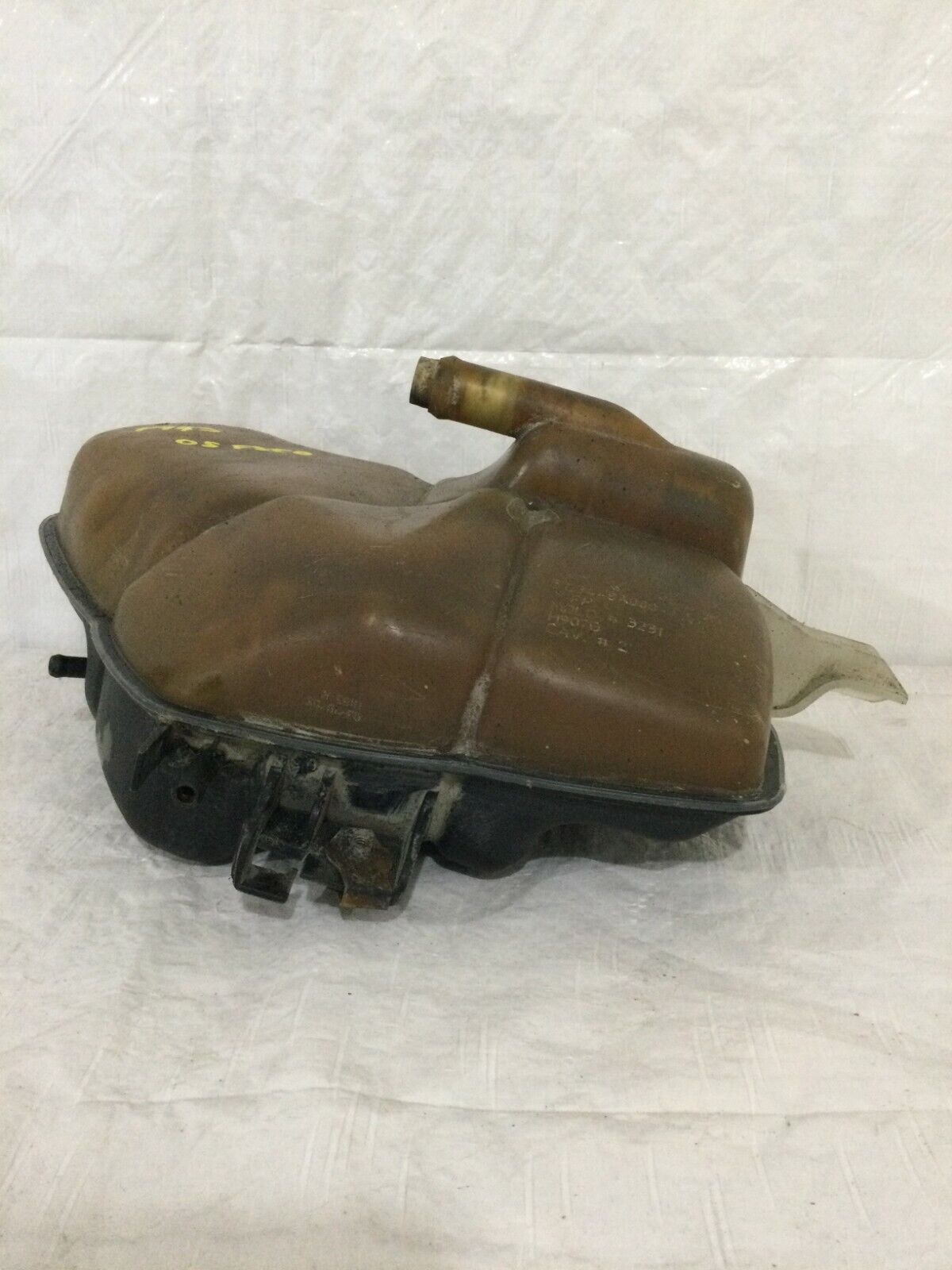 2005 Ford F350SD 6.0 Diesel Engine Coolant Recovery Bottle 5C34-8A080-AA OEM
