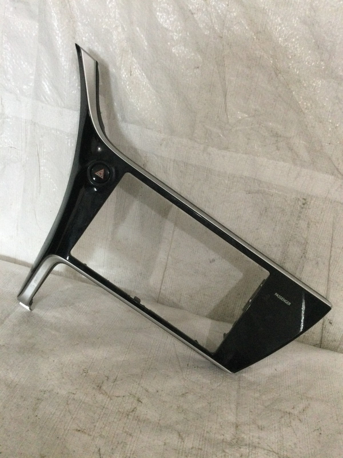 2017 Toyota Corolla Dash Instrument Panel Center Radio Bezel Trim Cover OEM