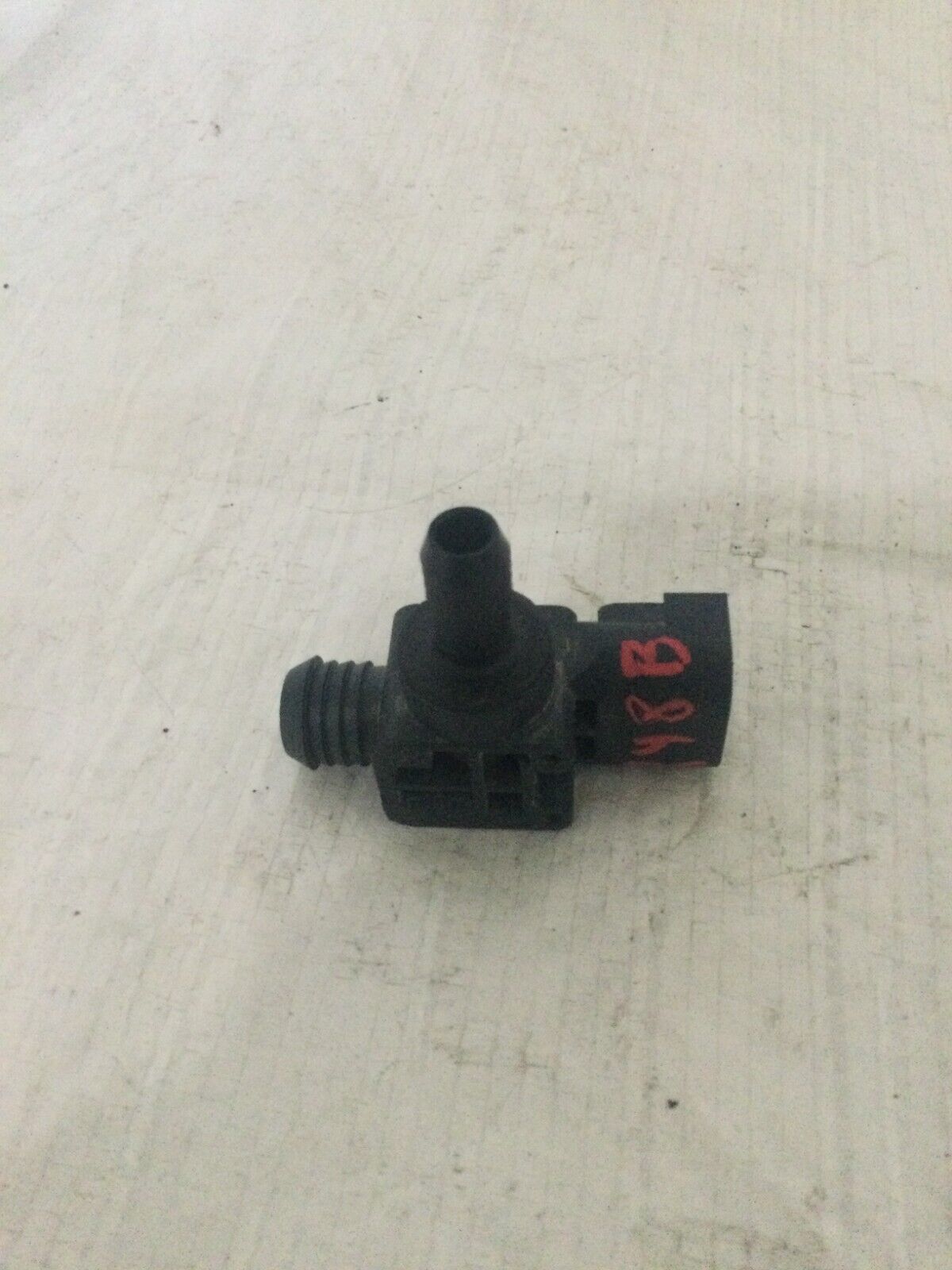 2019 Dodge Ram 1500 Power Brake Booster Check Valve 68053596AA OEM