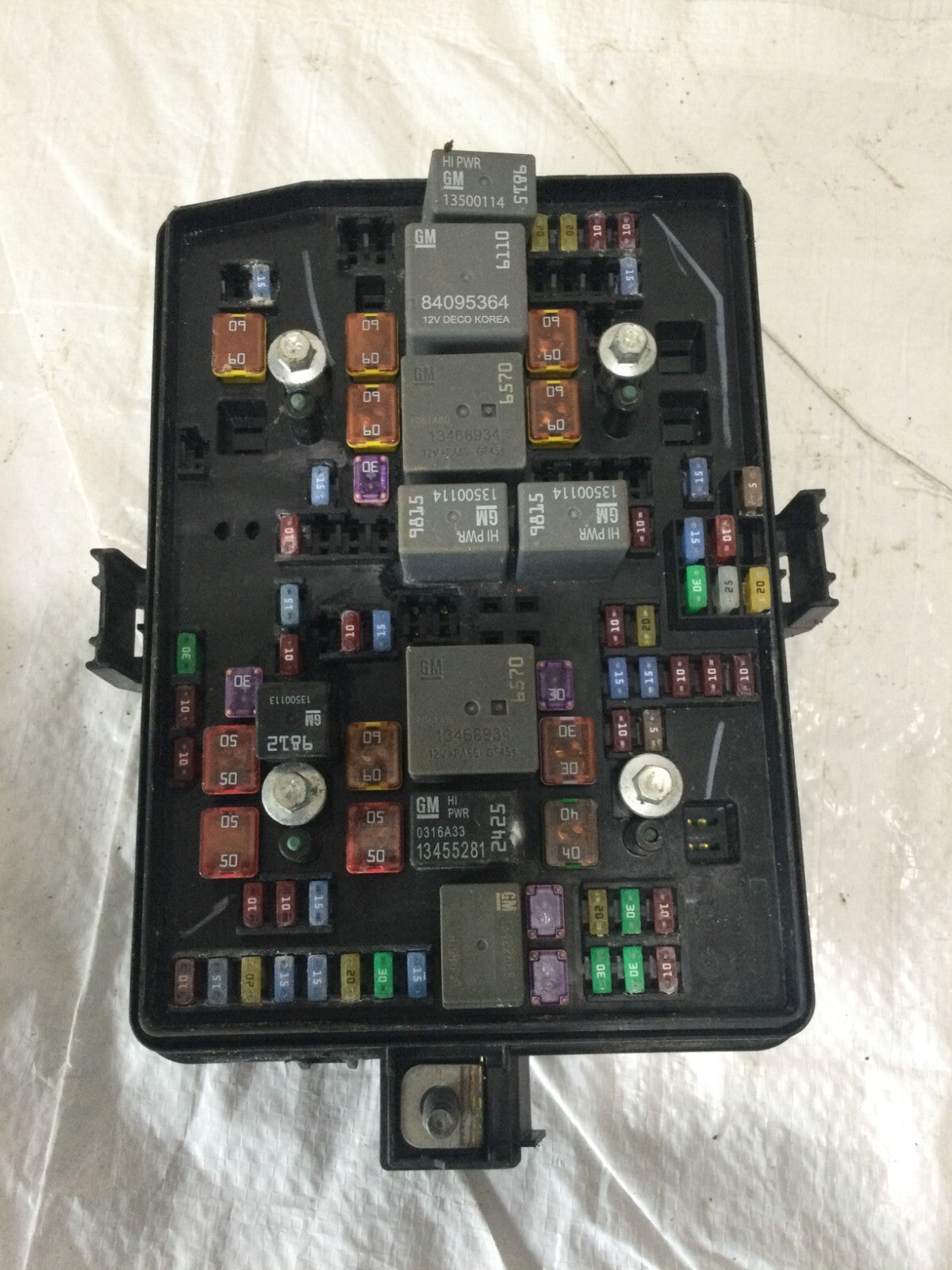 2019-2022 GMC Sierra 1500 Fusebox Fuse Box Relay Junction Module 86771158 OEM