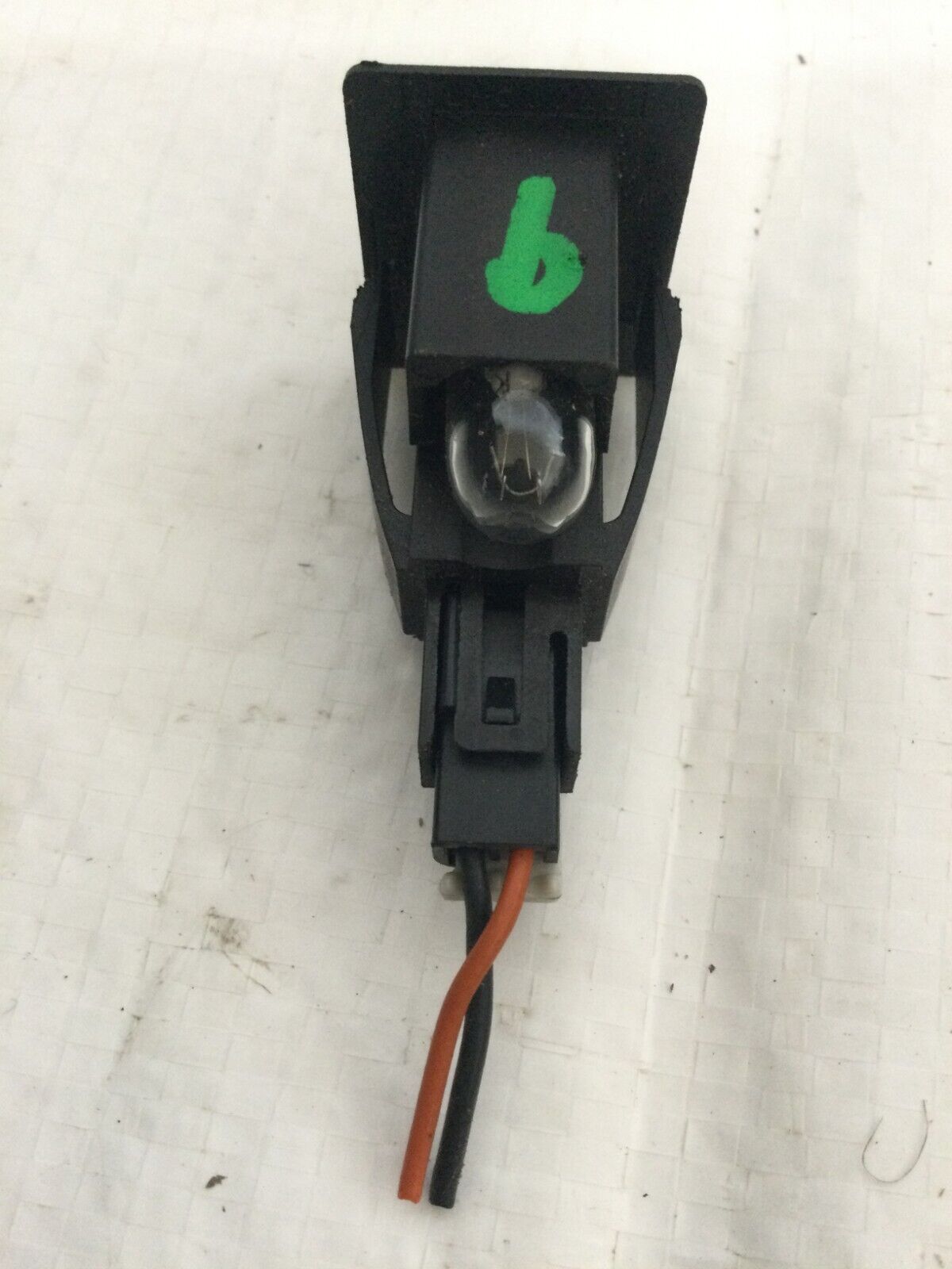 2003-2006 Cadillac Escalade EXT Glove Box W/ Light OEM