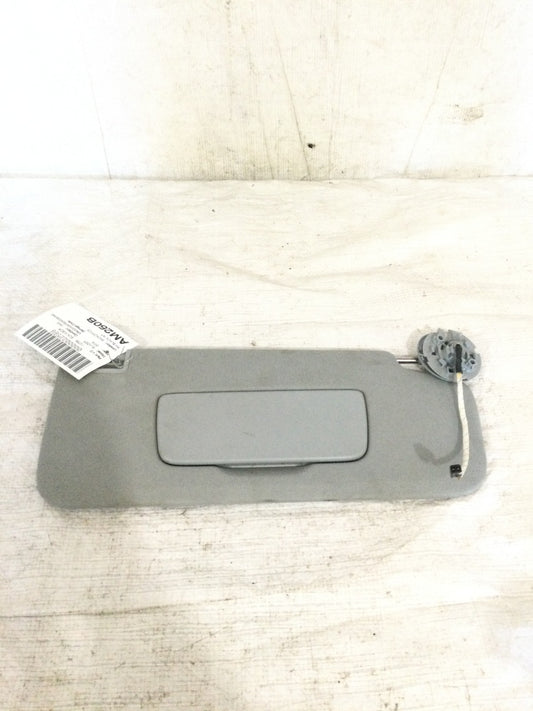 2019-2022 Chevrolet Blazer Right Passenger Sun Visor OEM 13591872