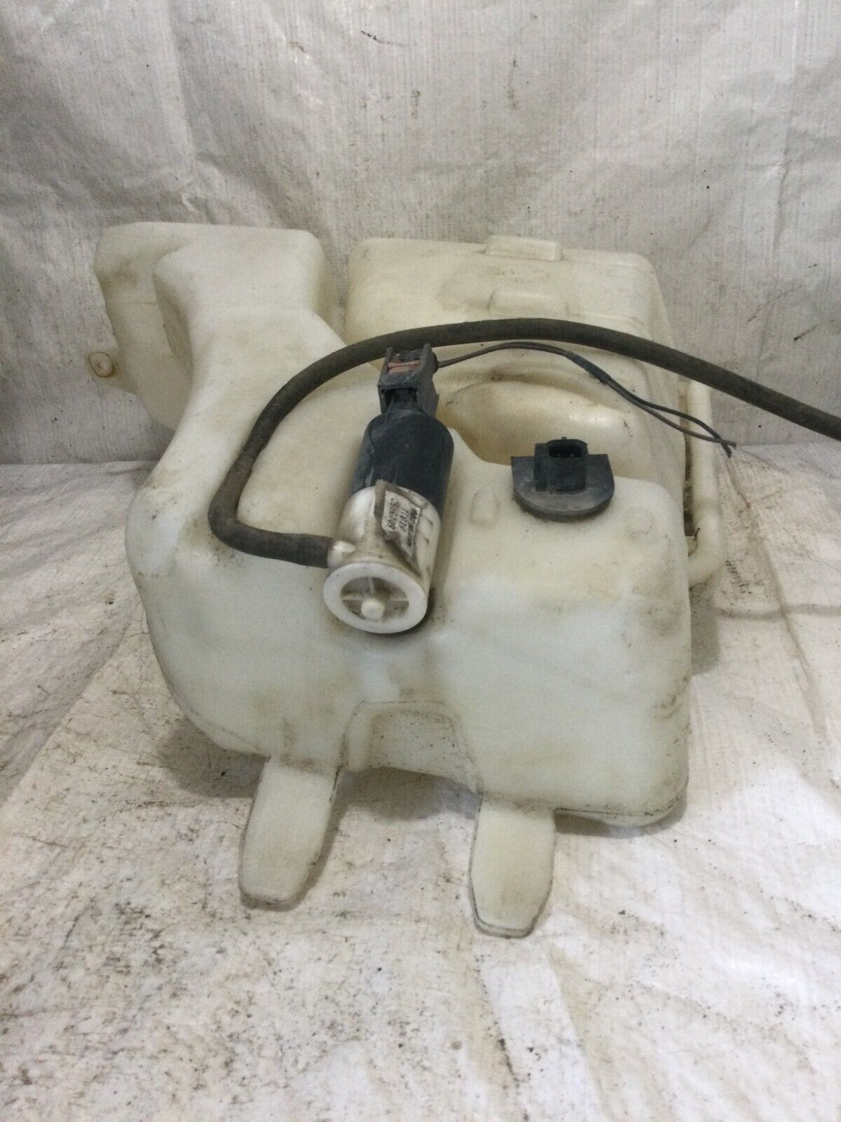 2004-2008 Dodge Ram 1500 Windshield Washer Fluid Reservoir Bottle OEM 55056502AD