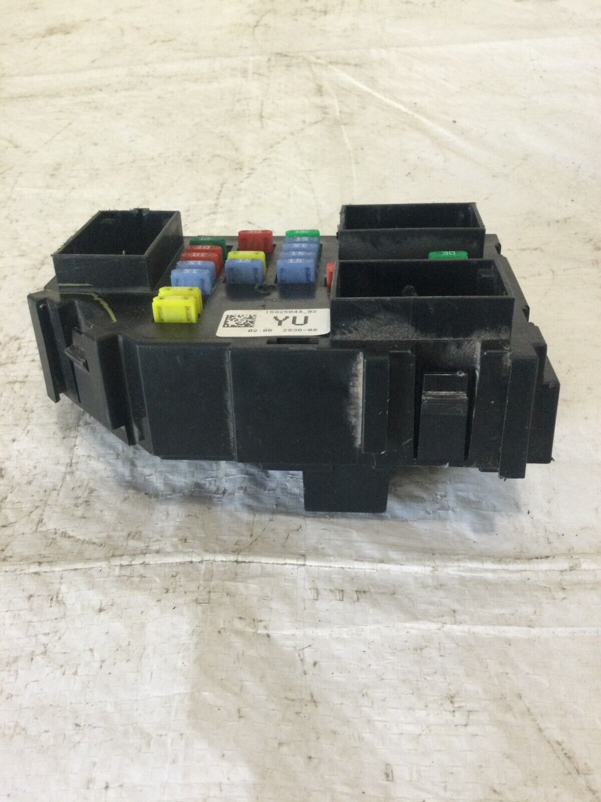2007-2009 Cadillac Escalade  ESV Inertior Cabin Fuse Box 15925044_02 OEM