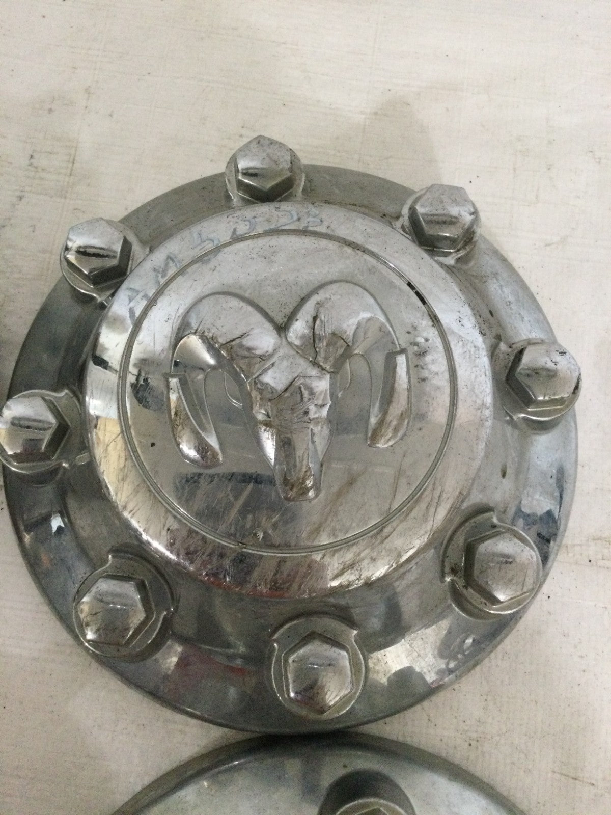 2014 Dodge Ram 2500 Center Cap Set Of 4 OEM