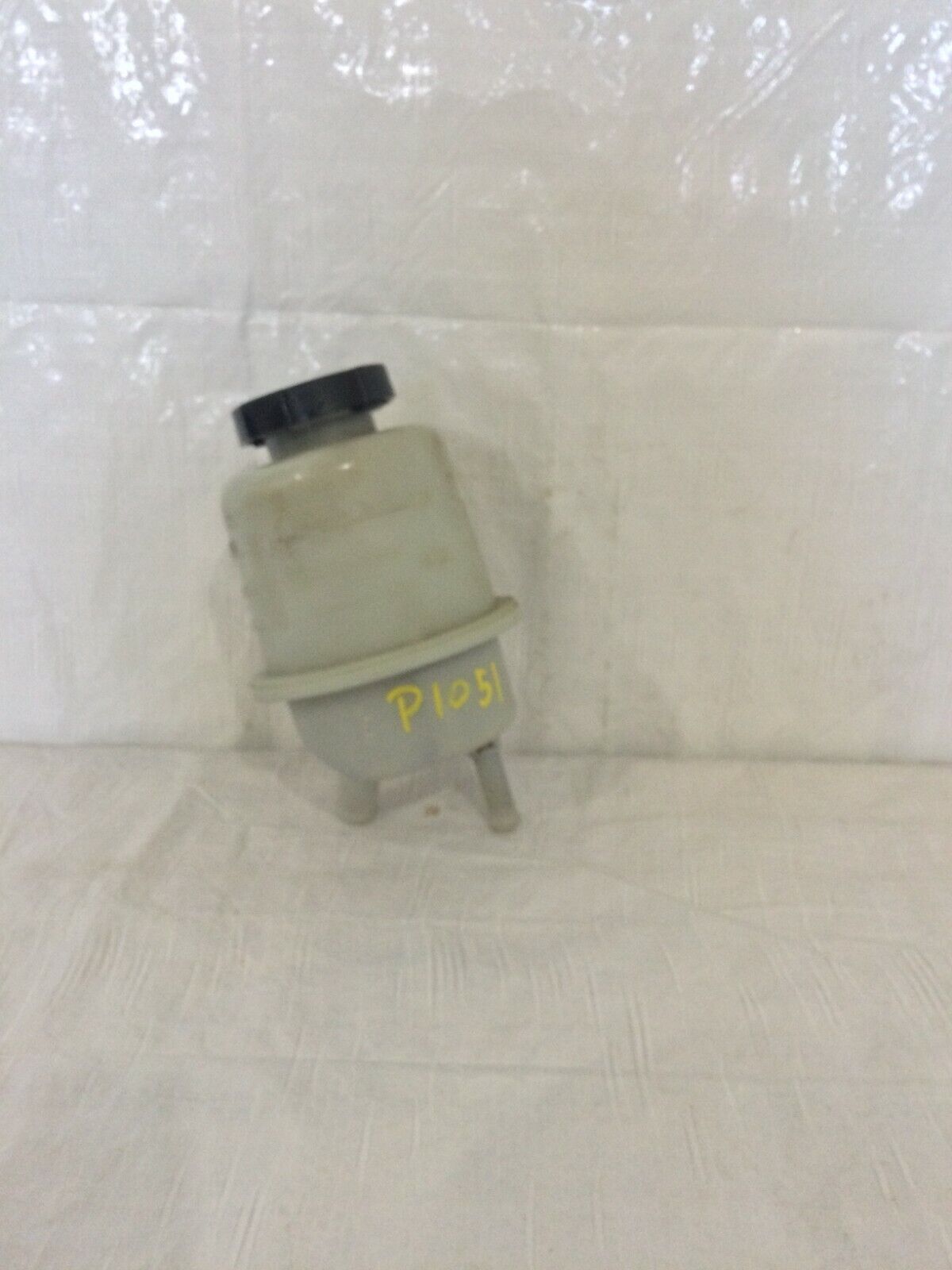 2005 Nissan Xterra Power Steering Reservoir OEM