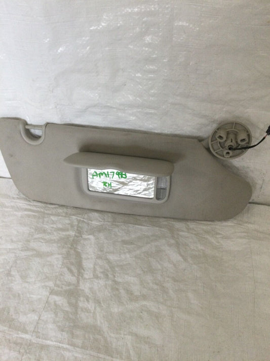 2012 Chrysler Town & Country Illuminated Sun Visor Right Passenger Side OEM RH