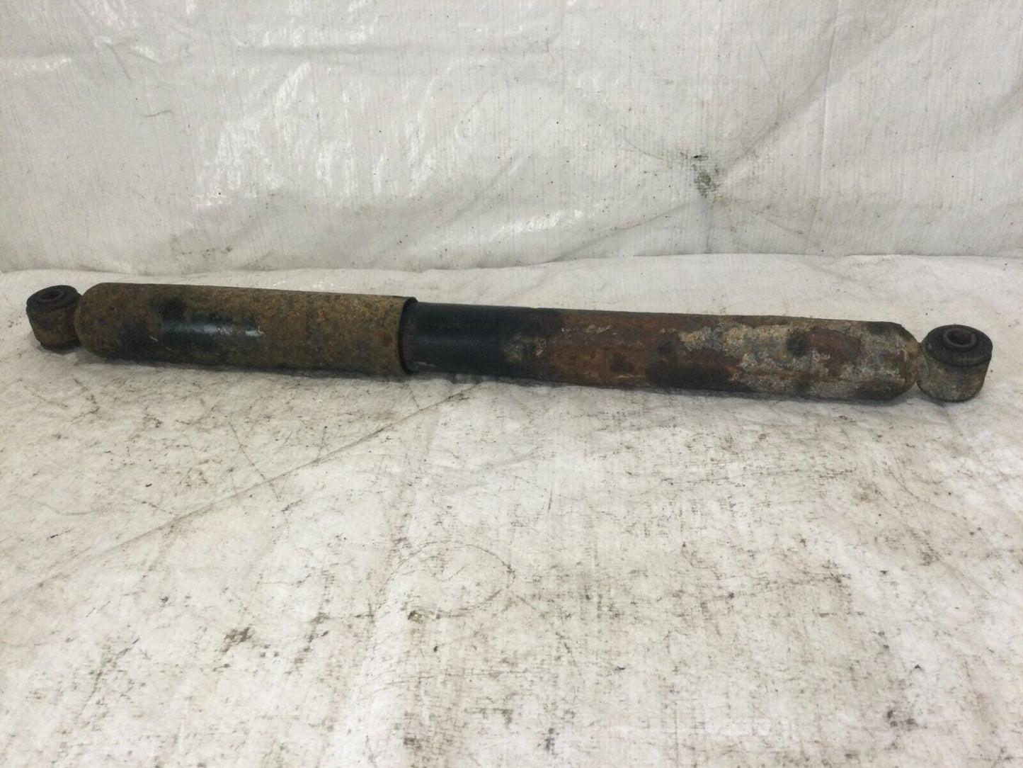 2006 GMC Sierra 2500 Right Rear Shock Absorber OEM