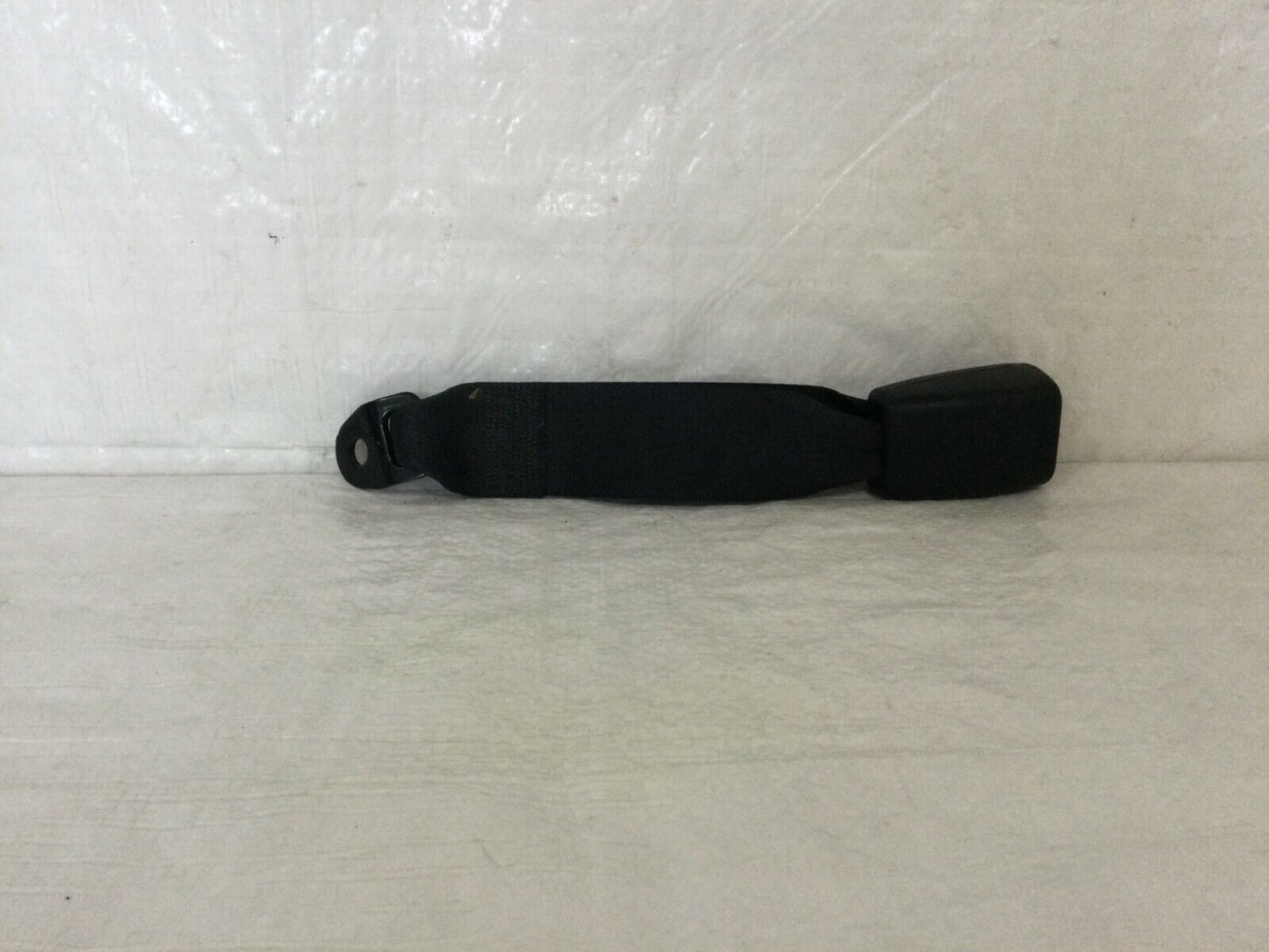 2016 Toyota RAV4 Rear Center Seat Belt Buckle OEM