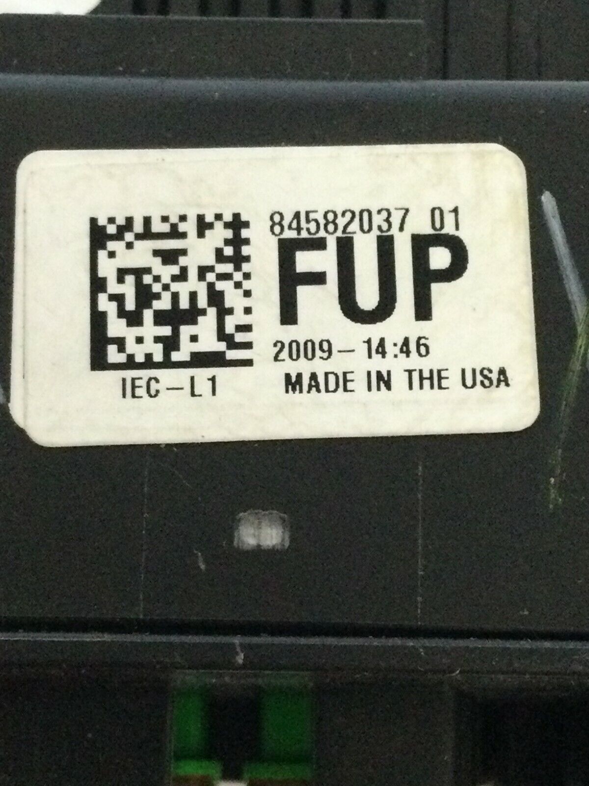 2019 GMC Sierra 1500 Cabin Fuse Relay Box Assembly 84582037 OEM 5.3L