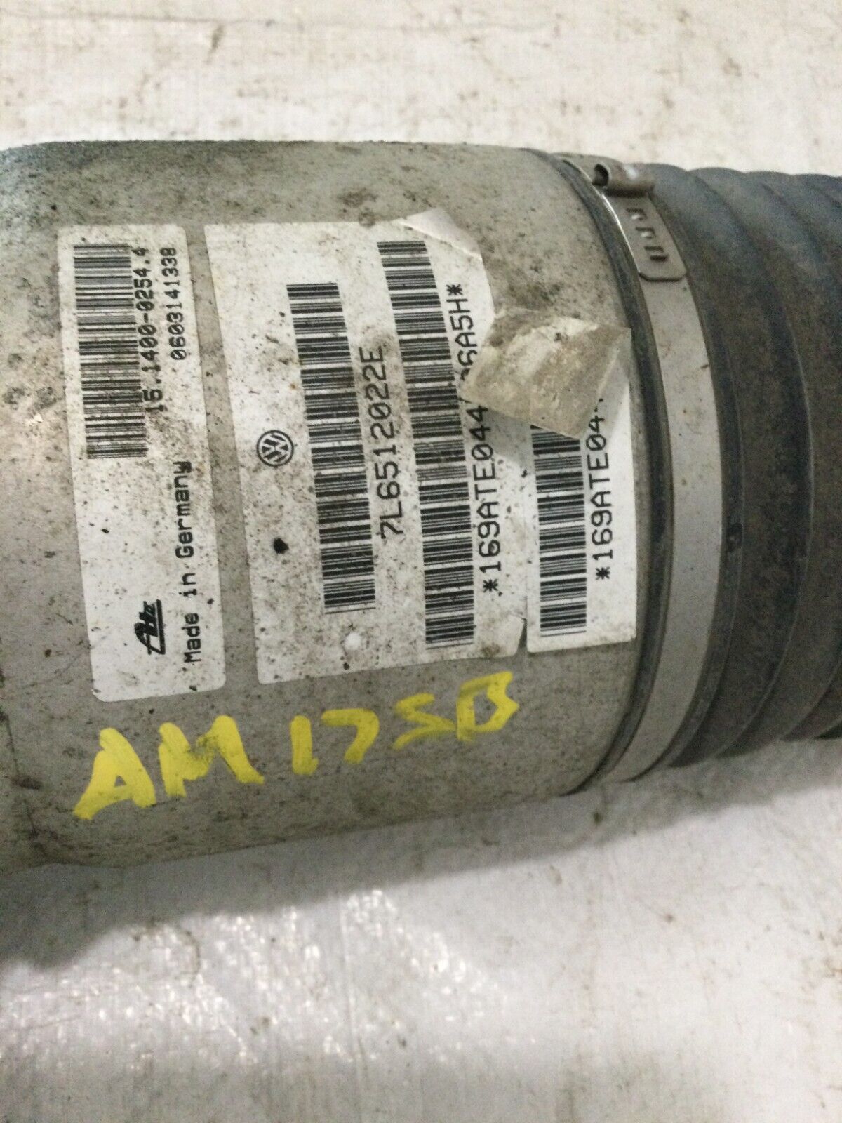 2007 Volkswagen Touareg Rear Right Shock Absorber 7L6512022E OEM
