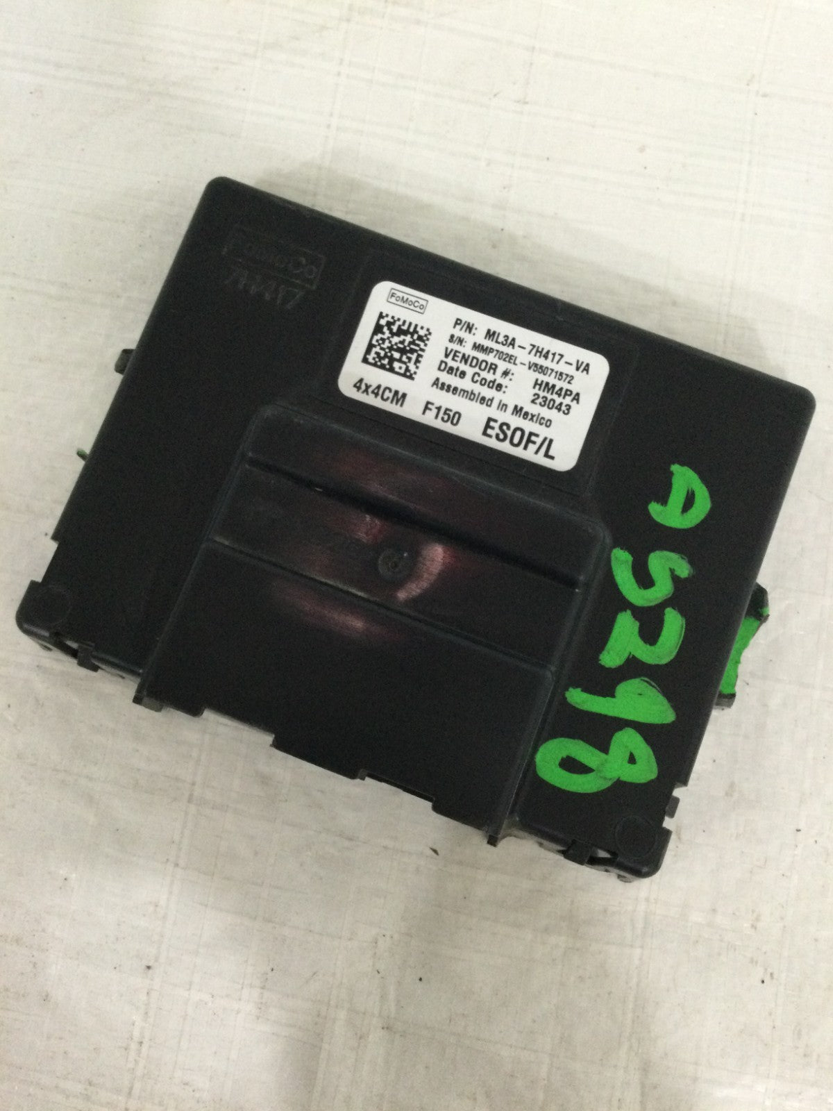 2023 Ford F150 F-150 Transfer Case Control Module OEM ML3A-7H417-VA DAMAGED