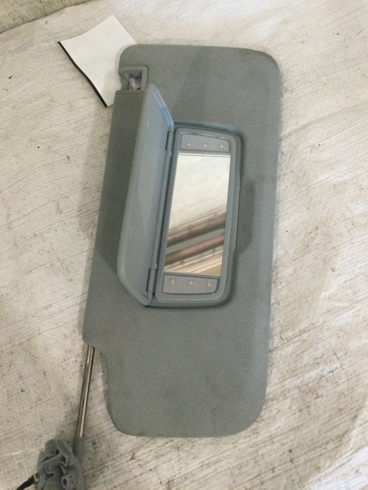 2019-2022 Chevrolet Blazer Left Driver Sun Visor OEM 13591872