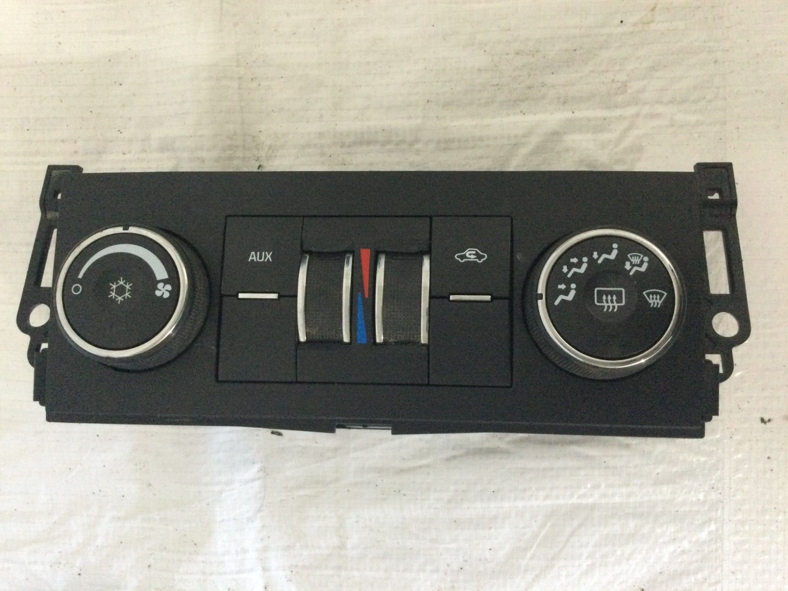 2007-2009 GMC Yukon Ac Heater Climate Control Unit 15942032 OEM