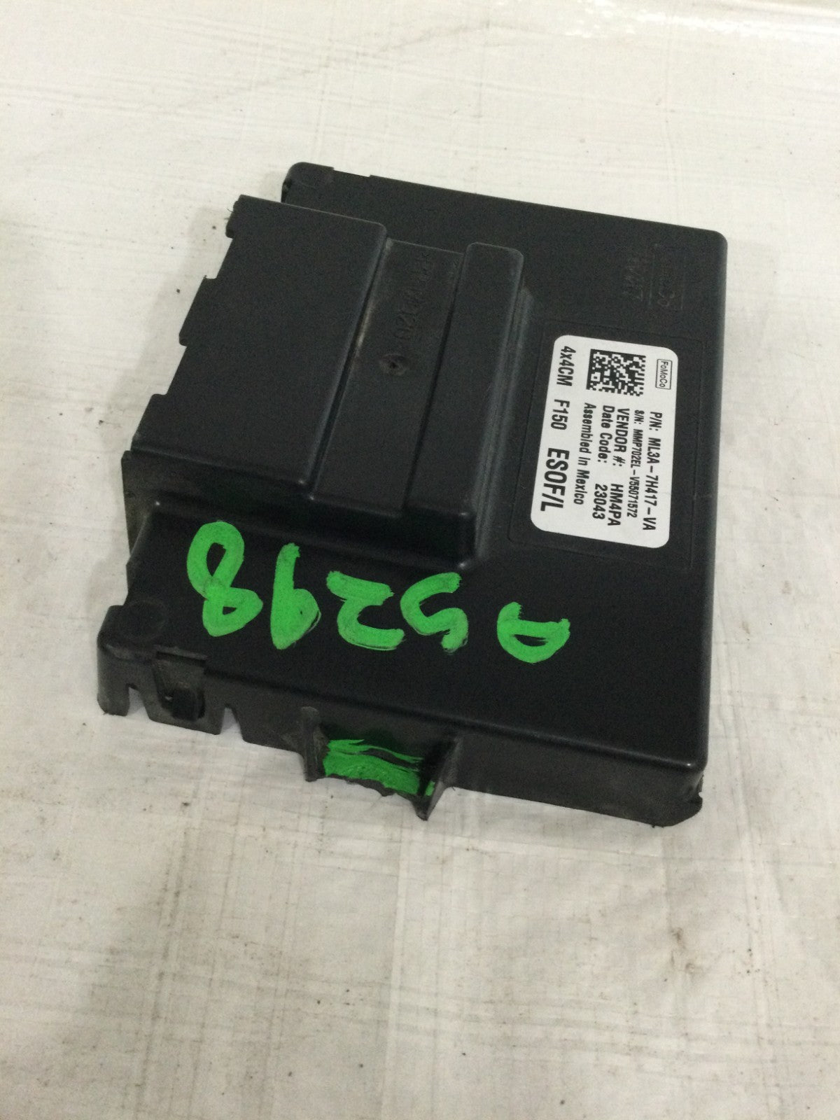 2023 Ford F150 F-150 Transfer Case Control Module OEM ML3A-7H417-VA DAMAGED