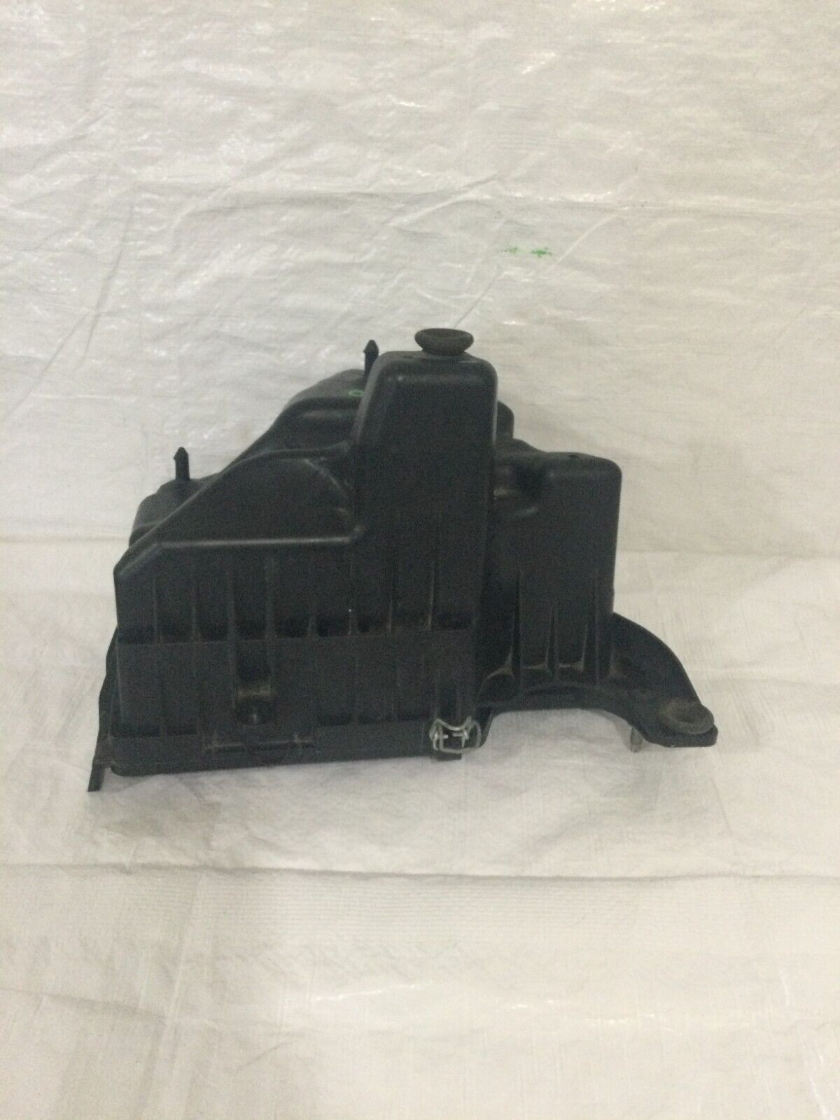2017 Dodge Grand Caravan Air Cleaner Filter Box Assembly OEM 3.6L
