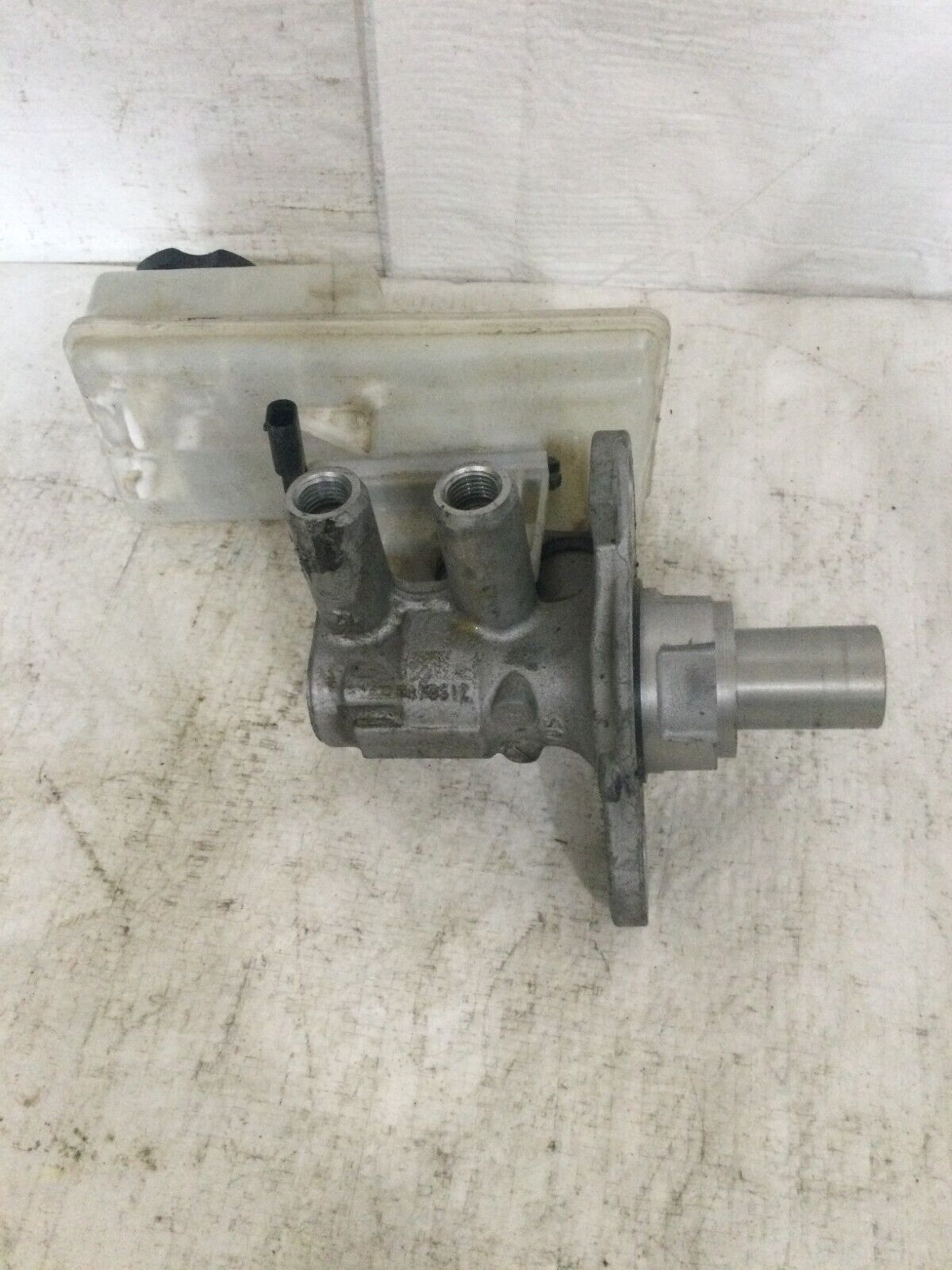 2019-2021 Chevrolet Blazer Master Brake Cylinder W/ Reservoir OEM 3.6L