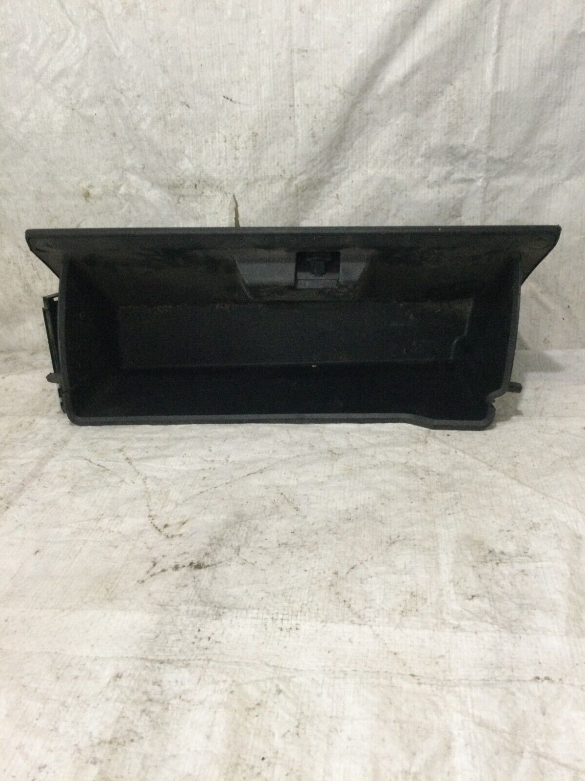 2018 RAM 1500 Glove Box Storage Compartment   OEM