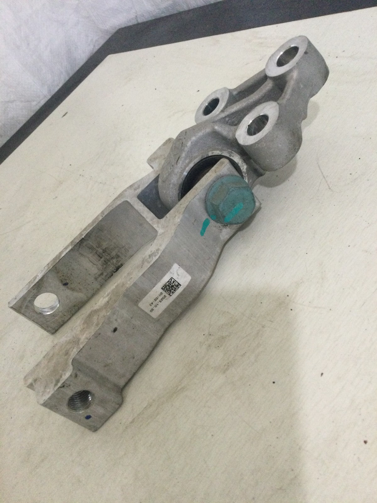 2024 Nissan Rogue 1.5L Right Side Engine Bracket Frame Mount OEM
