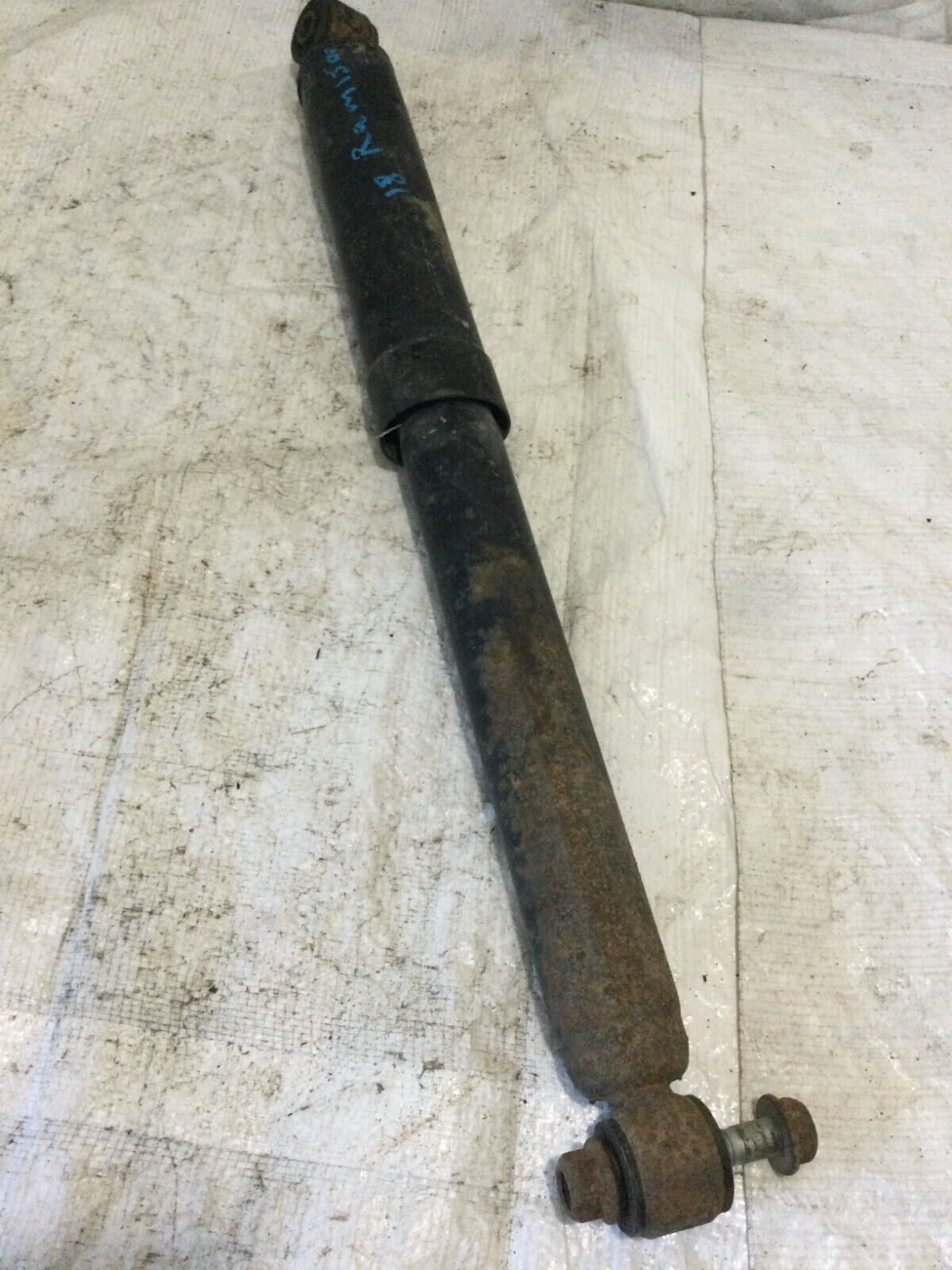 2018 Doge Ram 1500 Rear Shock Absorber OEM