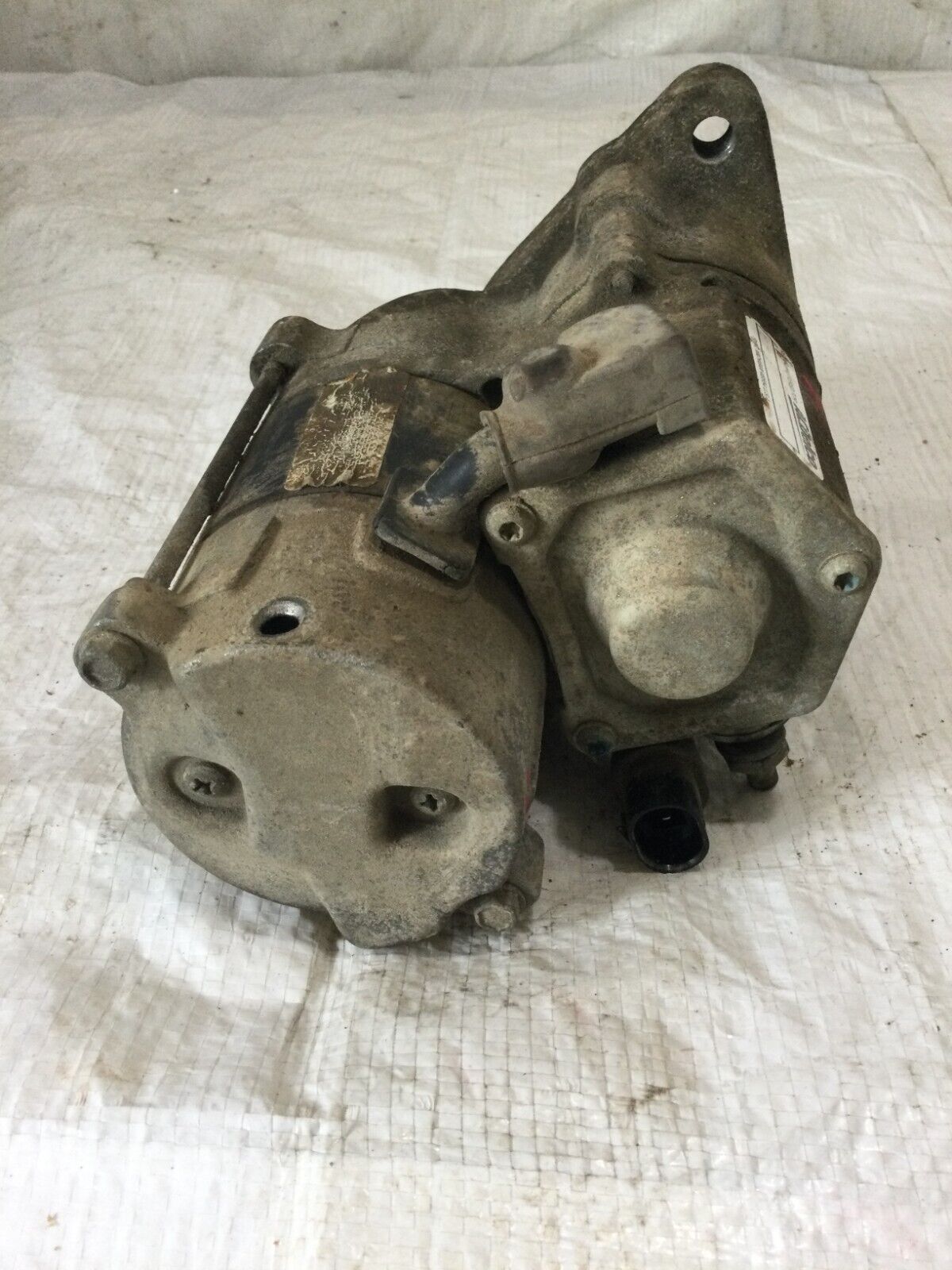 2004 Dodge Ram 1500 Starter Motor  48554 5.7L  OEM
