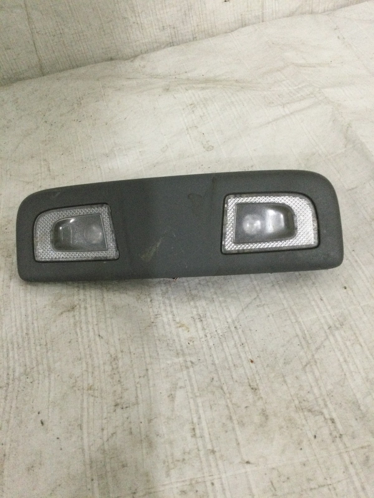 2021 Chevrolet Silverado 1500 Rear Dome Lamp Assembly OEM 84580394