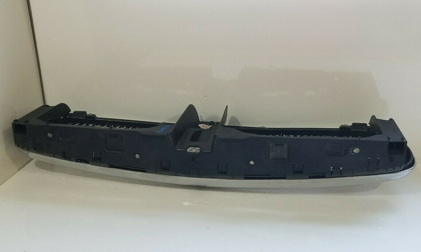 1998-2003 Jaguar XJ8 Front Grille Chrome Grill Mesh OEM W/O Emblem