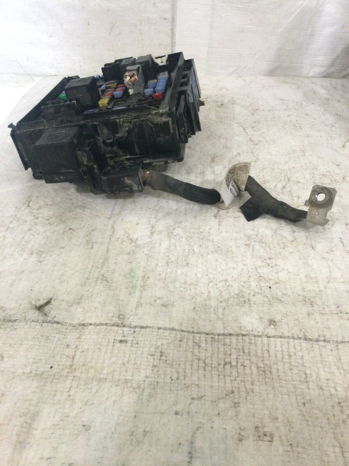 2019-2021 Chevrolet Blazer Fuse Relay Junction Block OEM 3.6L 84412831