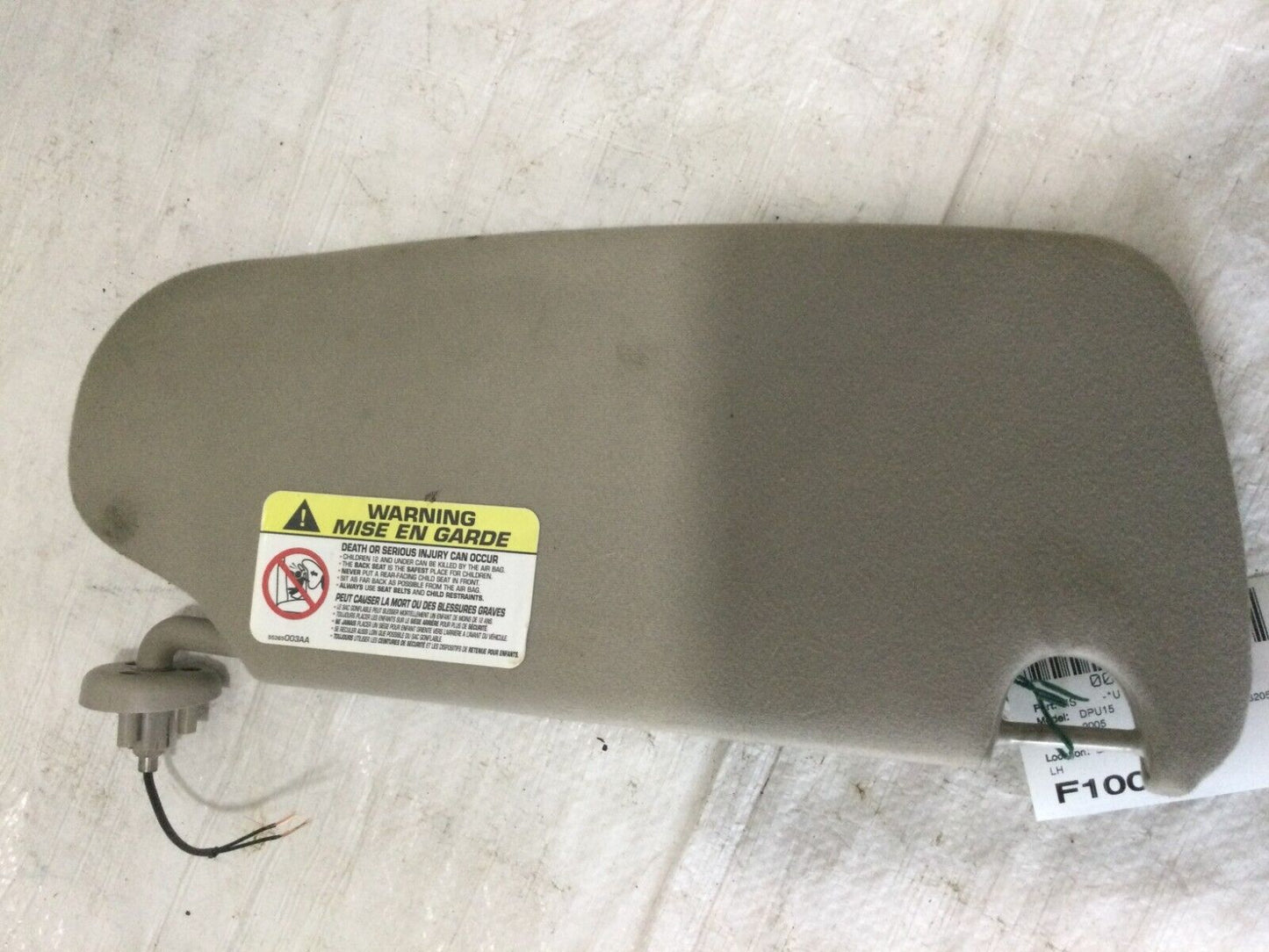 2002-2008 Dodge Ram Left Sun Visor OEM Driver Shade W/ Lighted Mirror