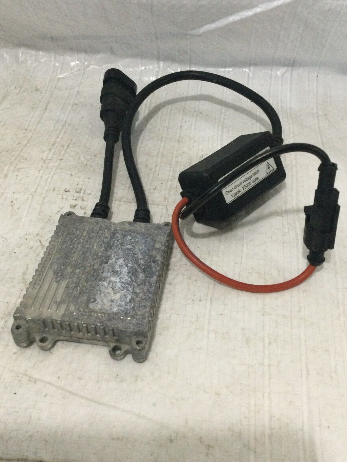 2005 Dodge Ram 1500 Headlamp Ballast OEM Right