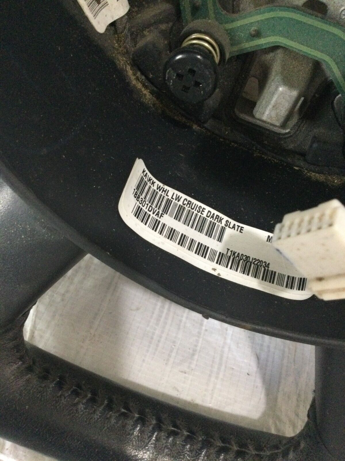 2007 Dodge Nitro Strng Wheel W/ Cruise Control OEM 1BB301DVAF