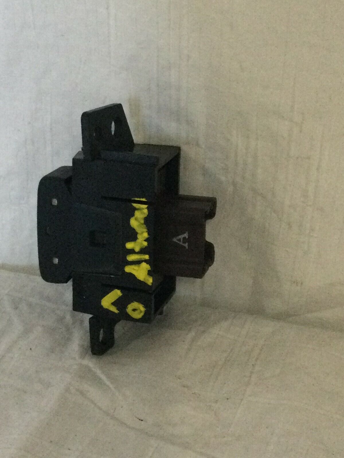 2007 Nissan Altima Seat heater Switch Front Left Driver OEM