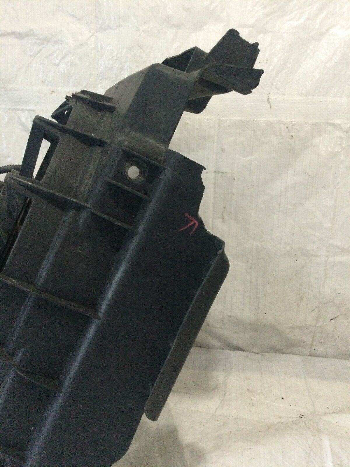 2004 Dodge Ram 1500 Cooling Fan Assembly OEM ( HAS DAMAGE )