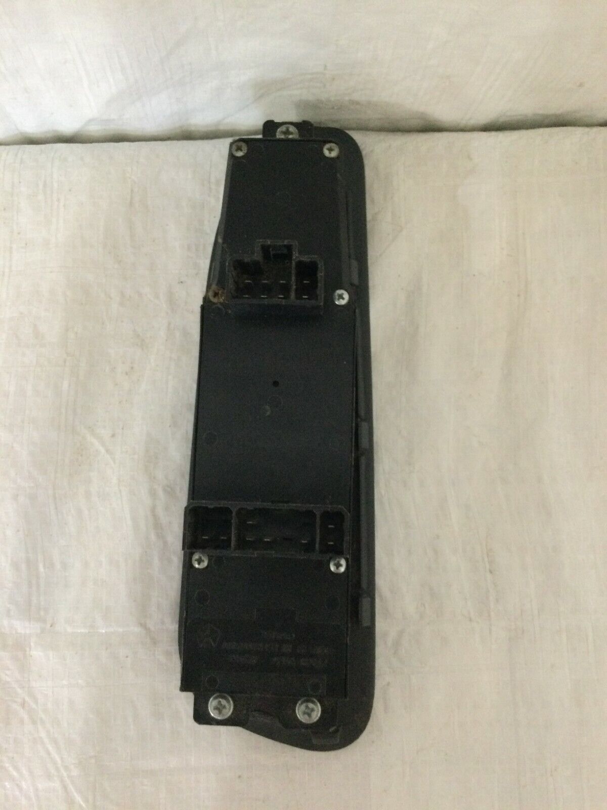 2006-2010 Dodge Ram Left Driver Master Power Window Control Switch 211210-104 