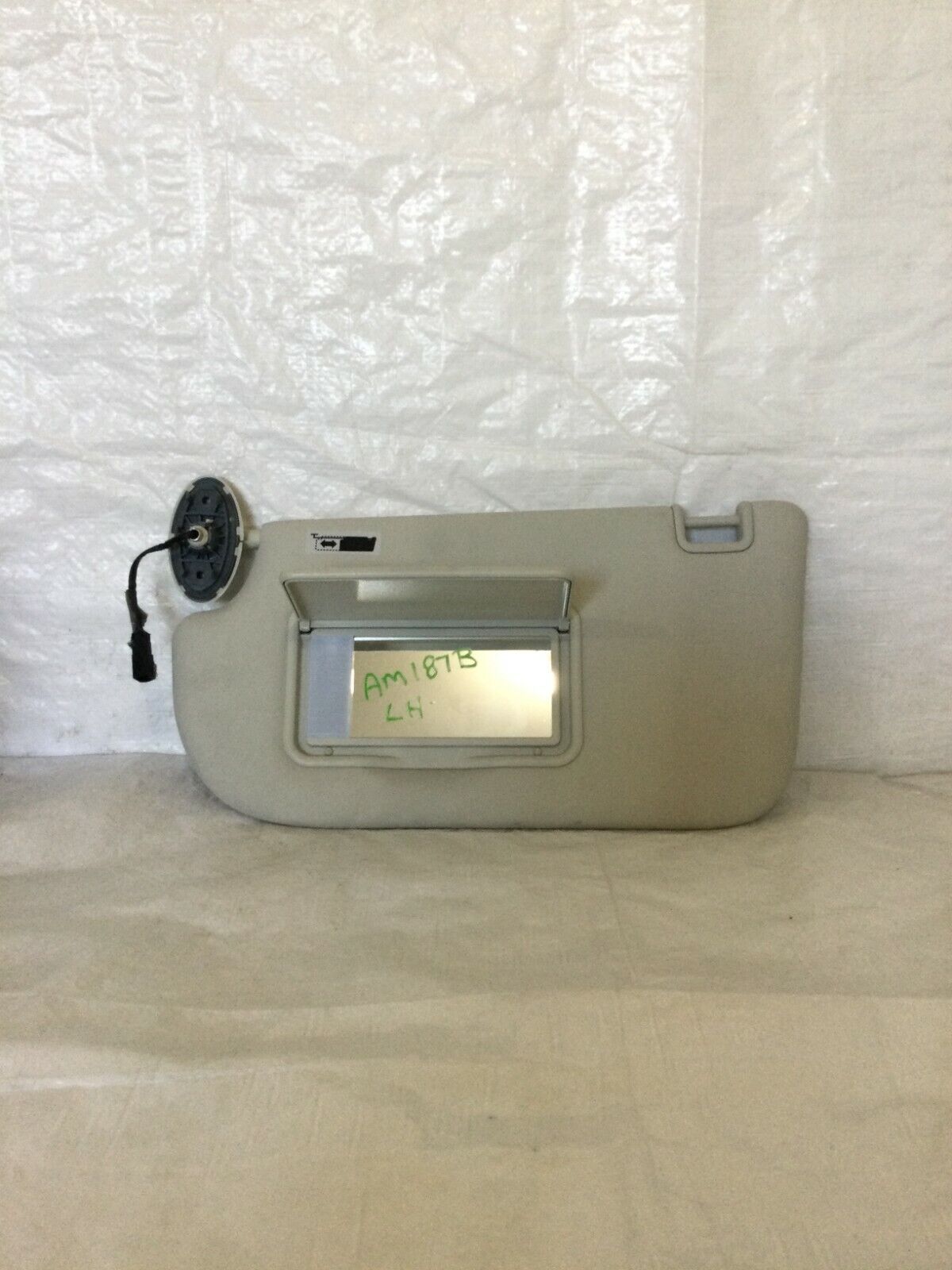 2018 Ford Escape Illuminated Left Driver Sun Visor OEM LH