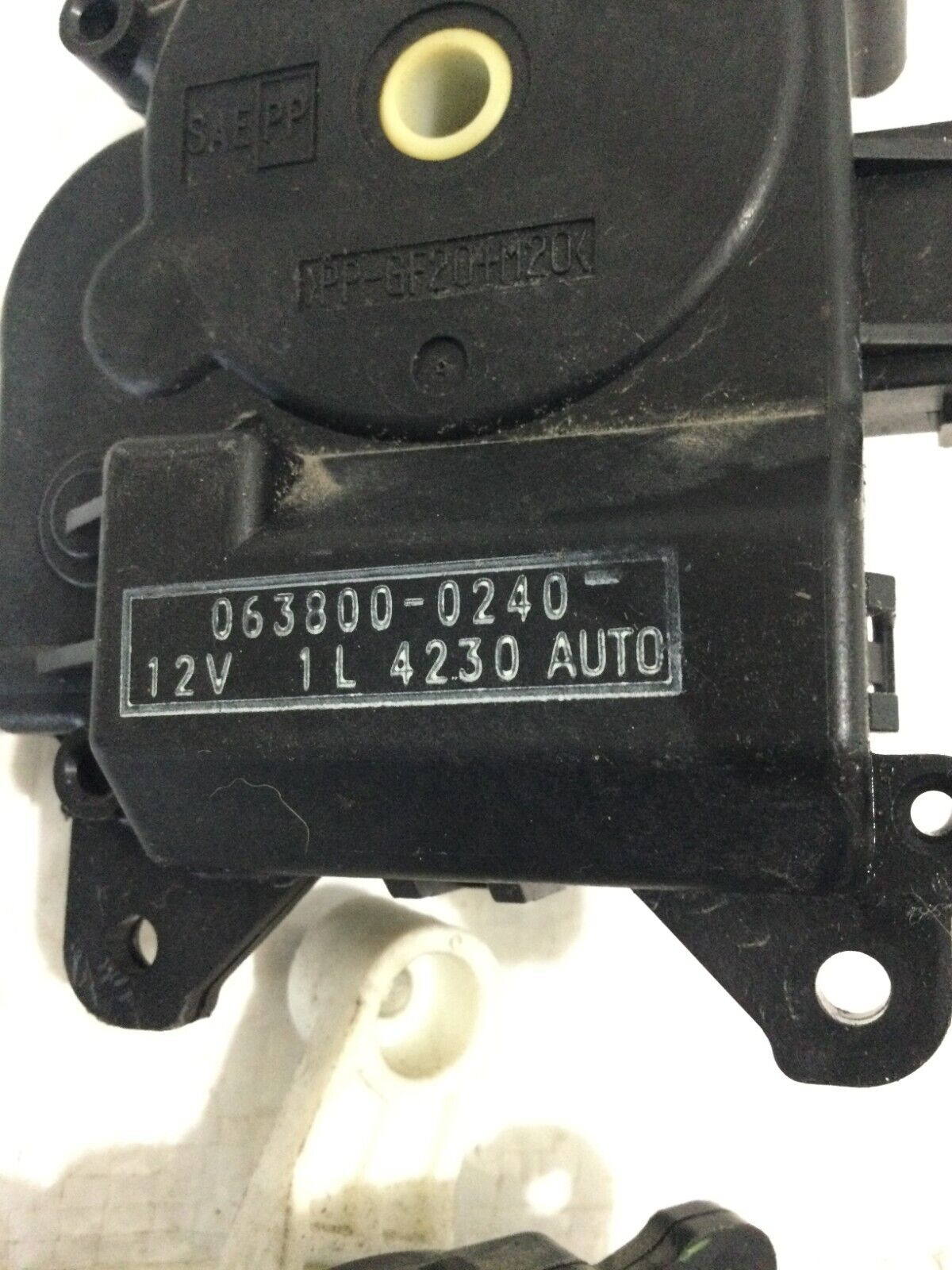 2004-2009 Toyota Prius AC Heater Motor Actuator 063800-0240 Set of 3 OEM