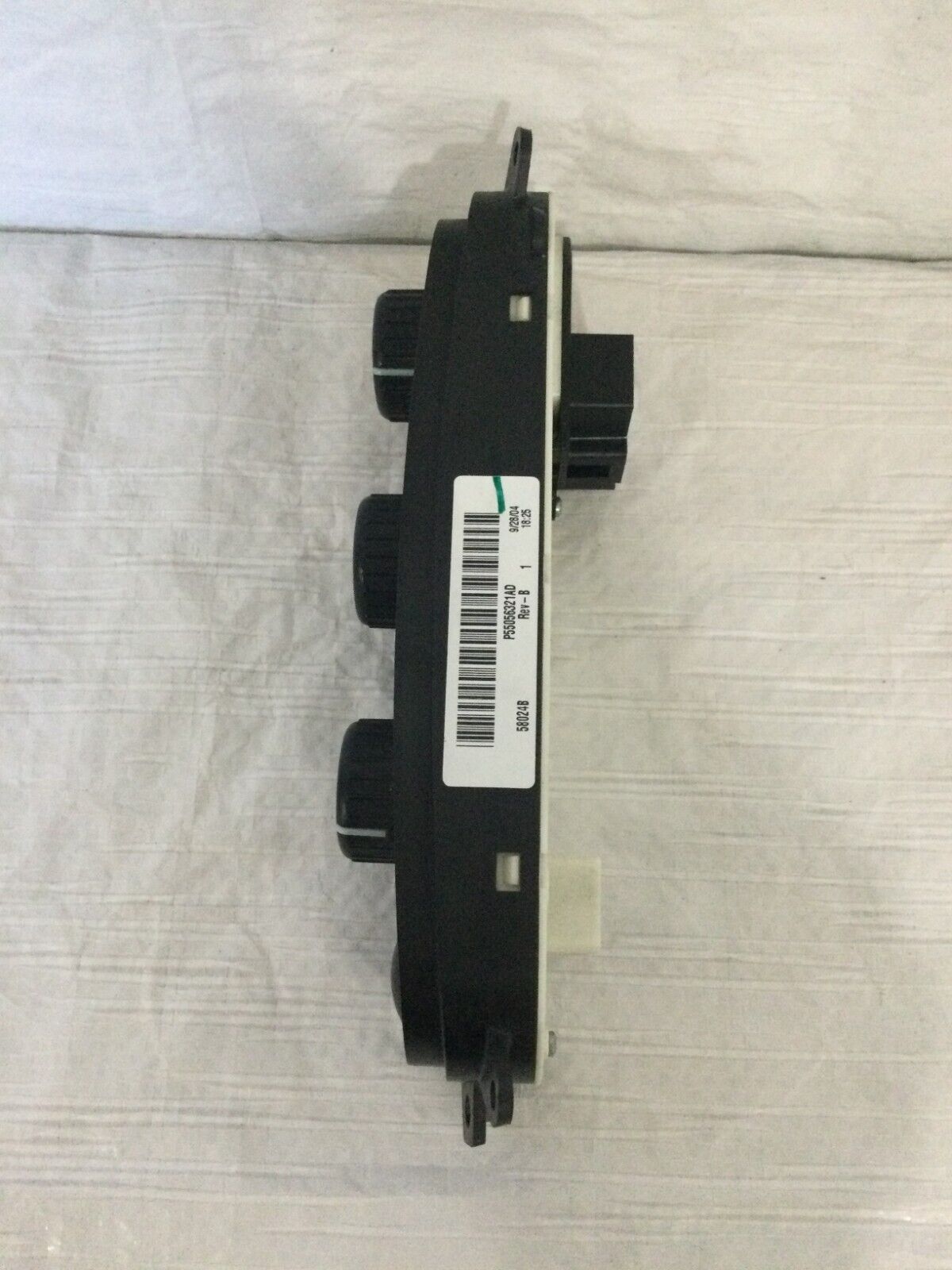 2002-2005 Dodge Ram 1500 A/C Heater Climate Control Switch 55056322AD OEM