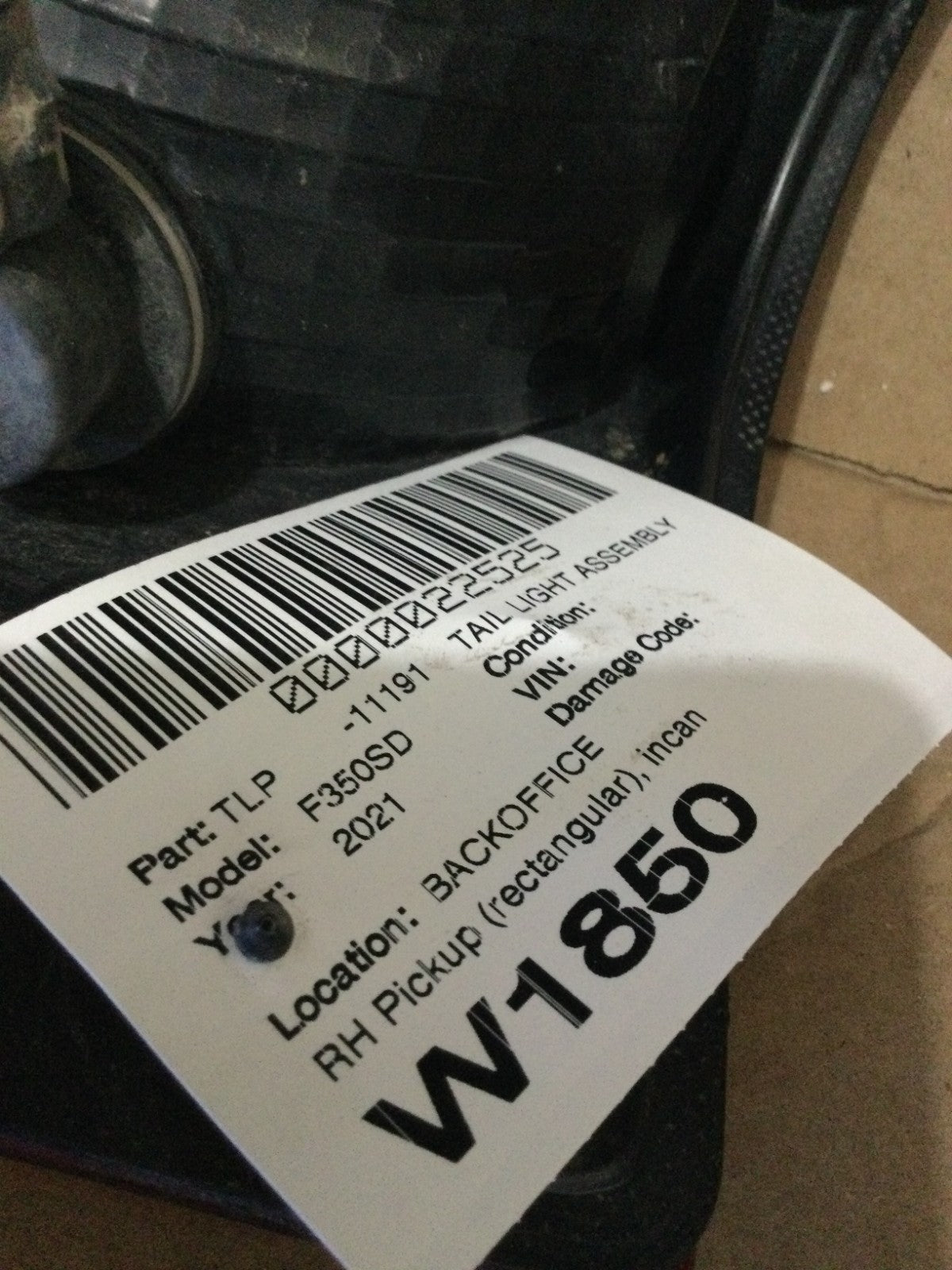 2021 Ford F350 Super Duty Right Passenger Tail Light OEM LC3B-13B504-BG