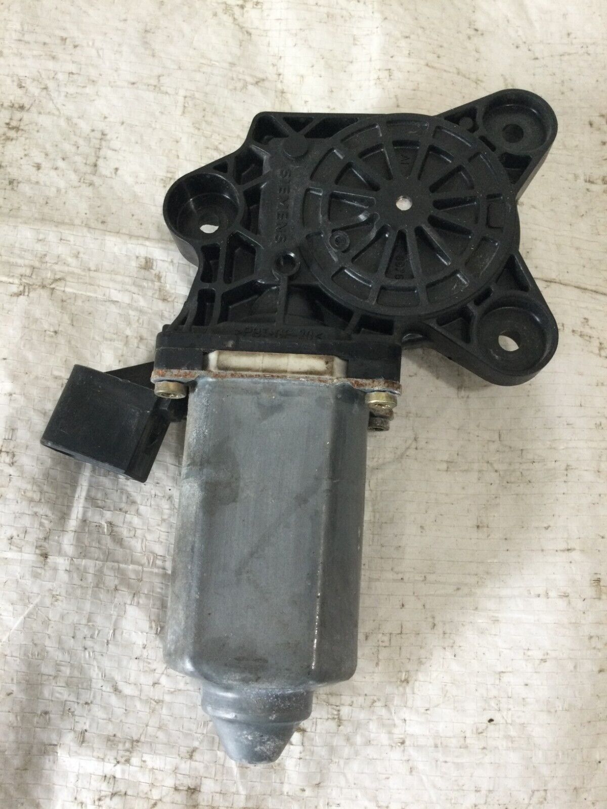 2004 Mercedes Benz S430 Rear Left Power Window Motor OEM