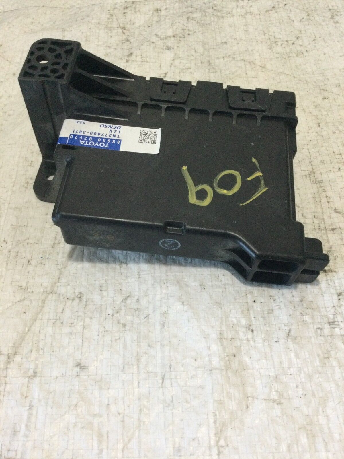 2018 Toyota Corolla AC Amplifier Climate Control Module 88650-02F70 OEM