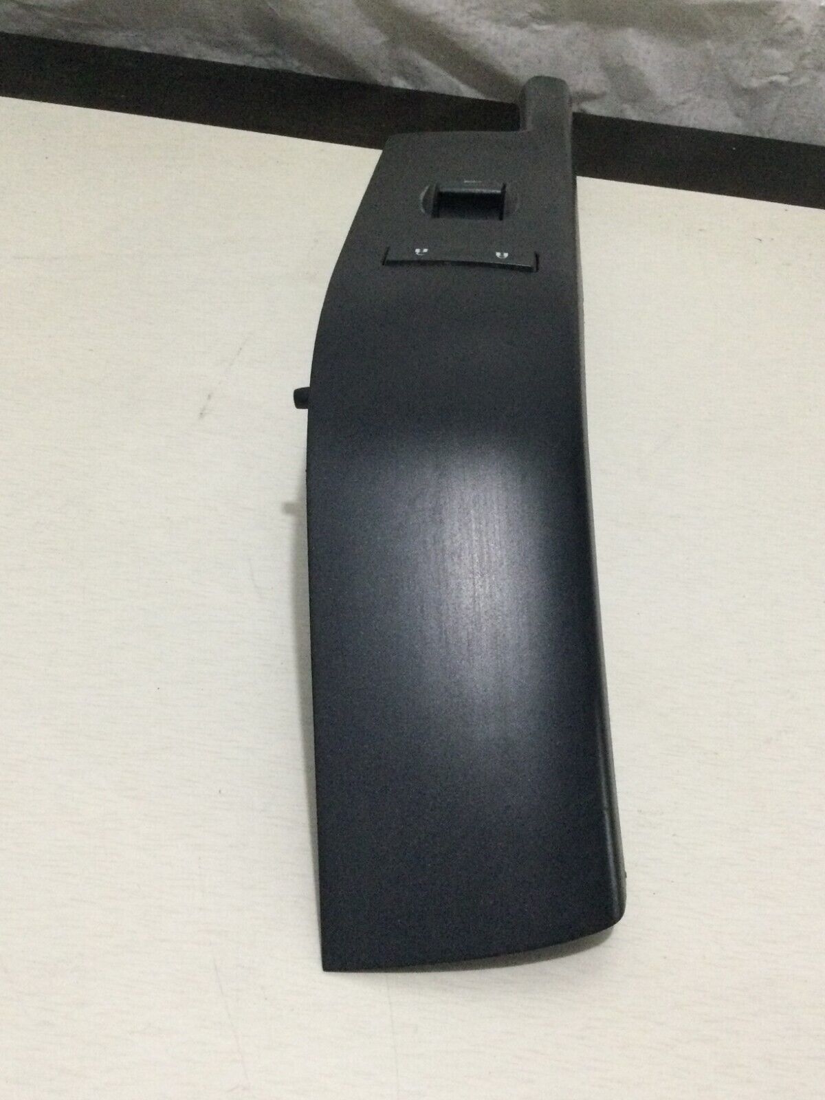 2018 Chevrolet Silverado 1500 Front Right Power Window Switch OEM